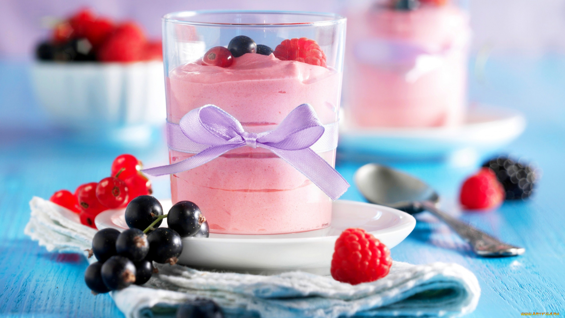 еда, мороженое, , десерты, смородина, малина, ягоды, молоко, коктейль