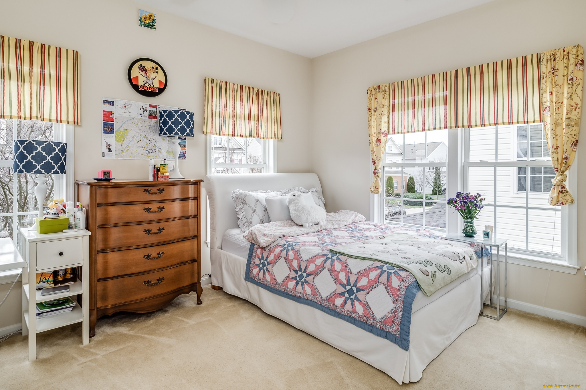 интерьер, спальня, комод, постель, кровать