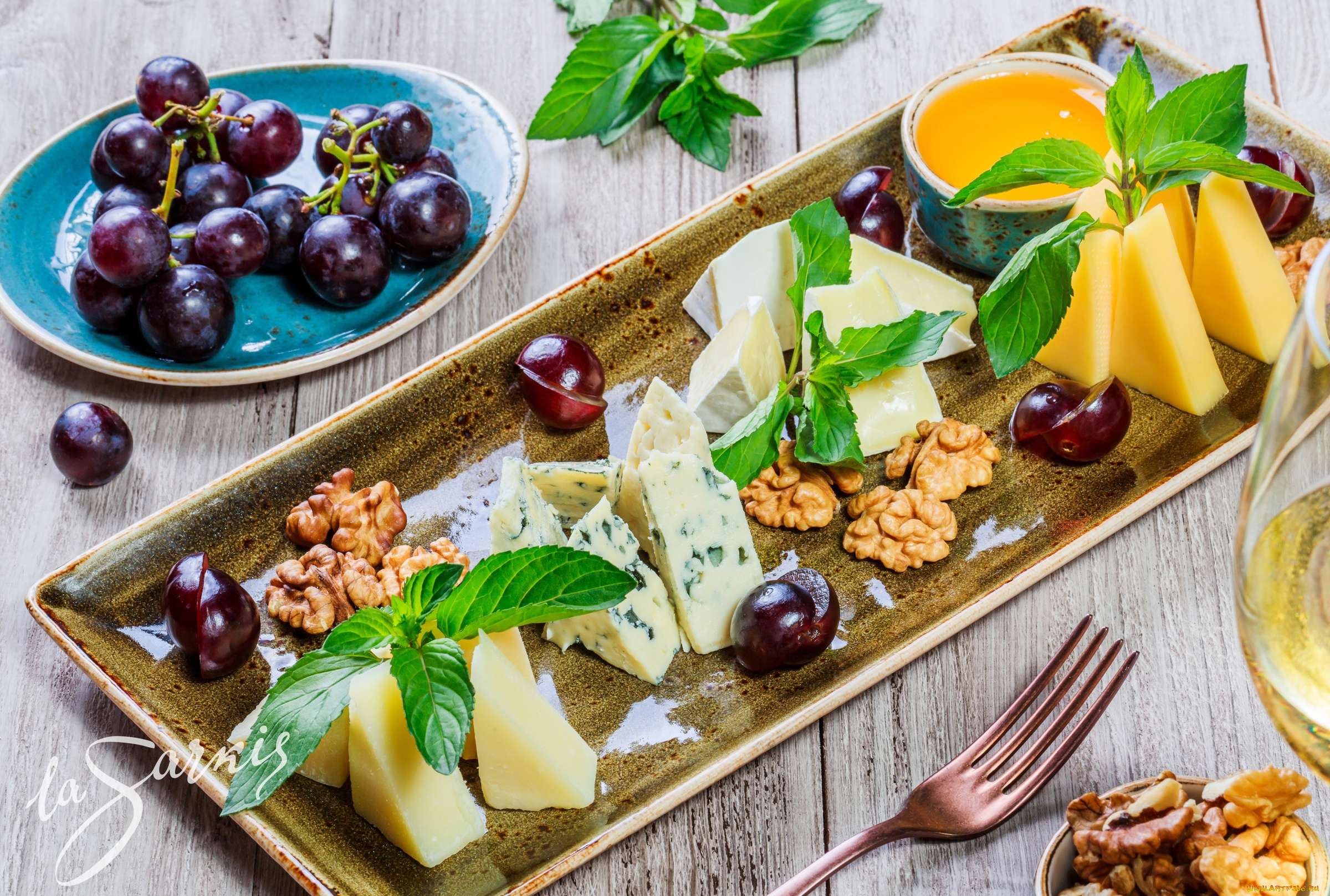 еда, разное, ассорти, сыр, виноград, орехи