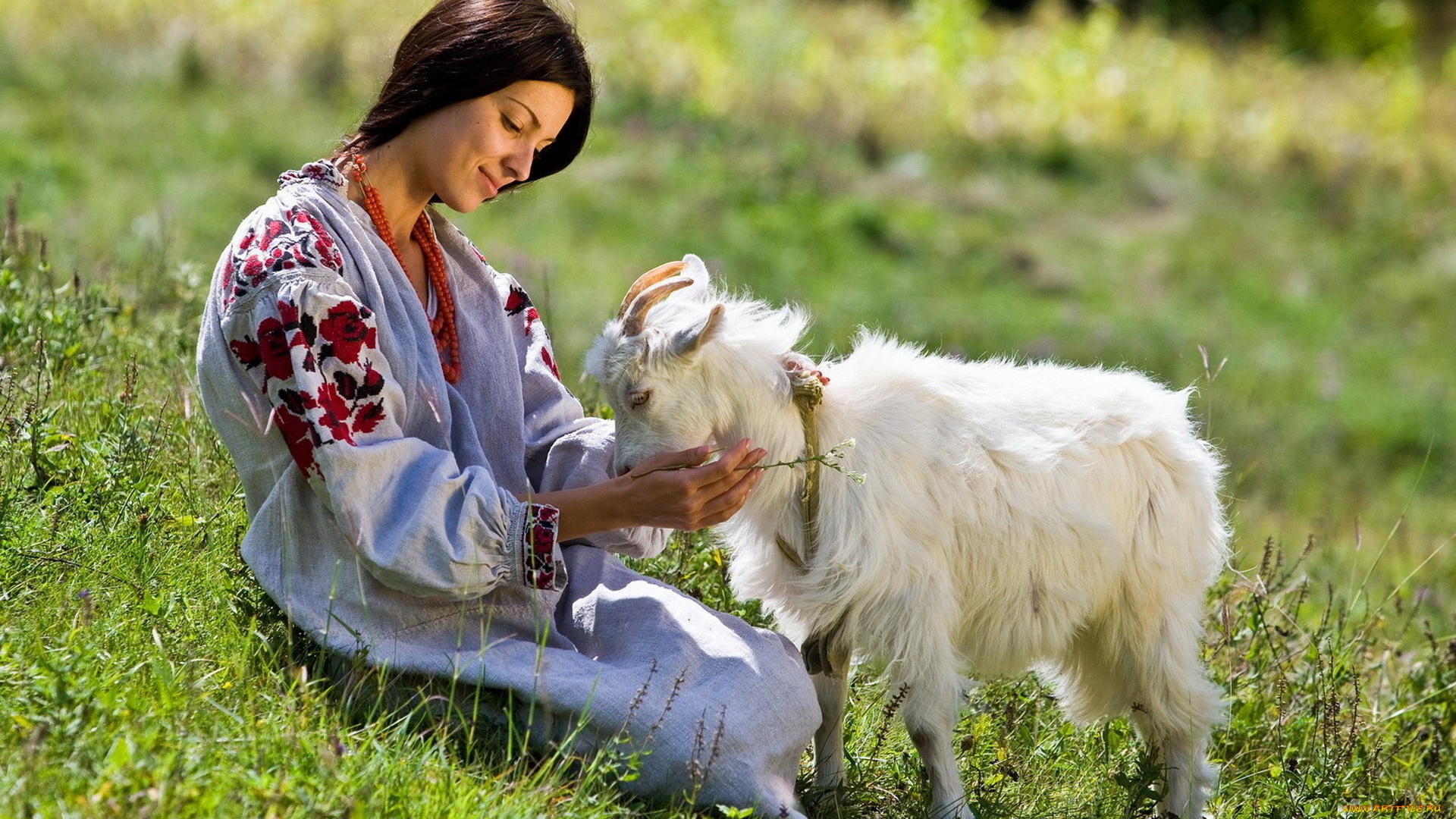 девушки, -unsort, , брюнетки, темноволосые, козленок, улыбка, аленушка, брюнетка