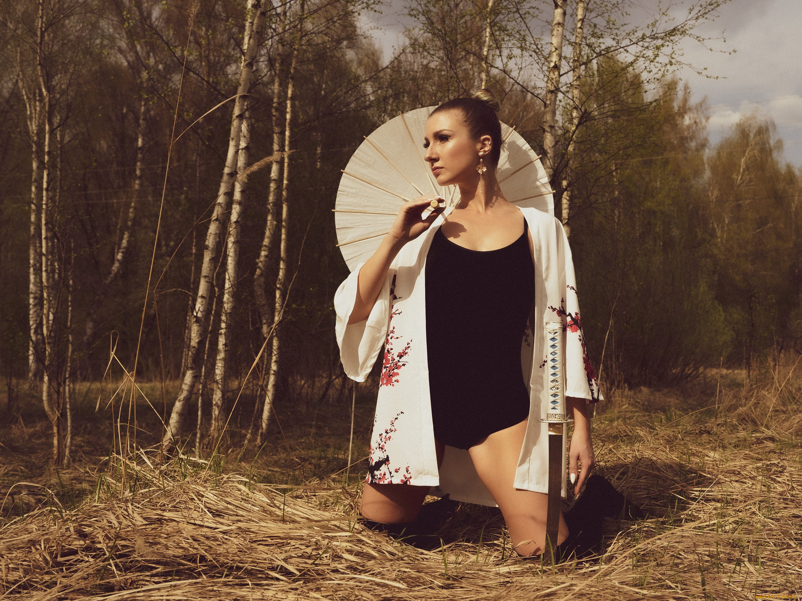 сексуальная, девушка, девушки, -, брюнетки, , шатенки, девушка, женщина, шатенка, темноволосая, сексуальная, модель, звезда, позирует, разная, обувь, верхняя, стильная, одежда, нижнее, эротическое, бельё, трусы, лифчик, колготки, чулки, аксессуары, макияж, и, множество, элементов, на, фотографии