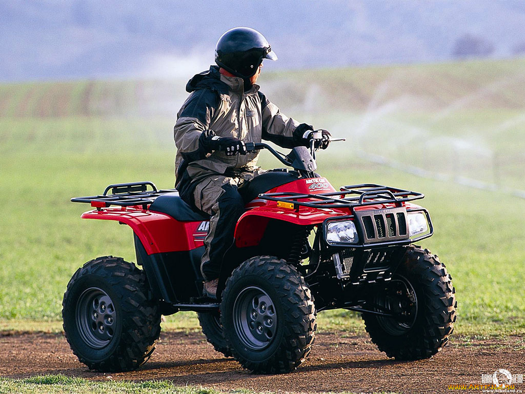 мотоциклы, квадроциклы
