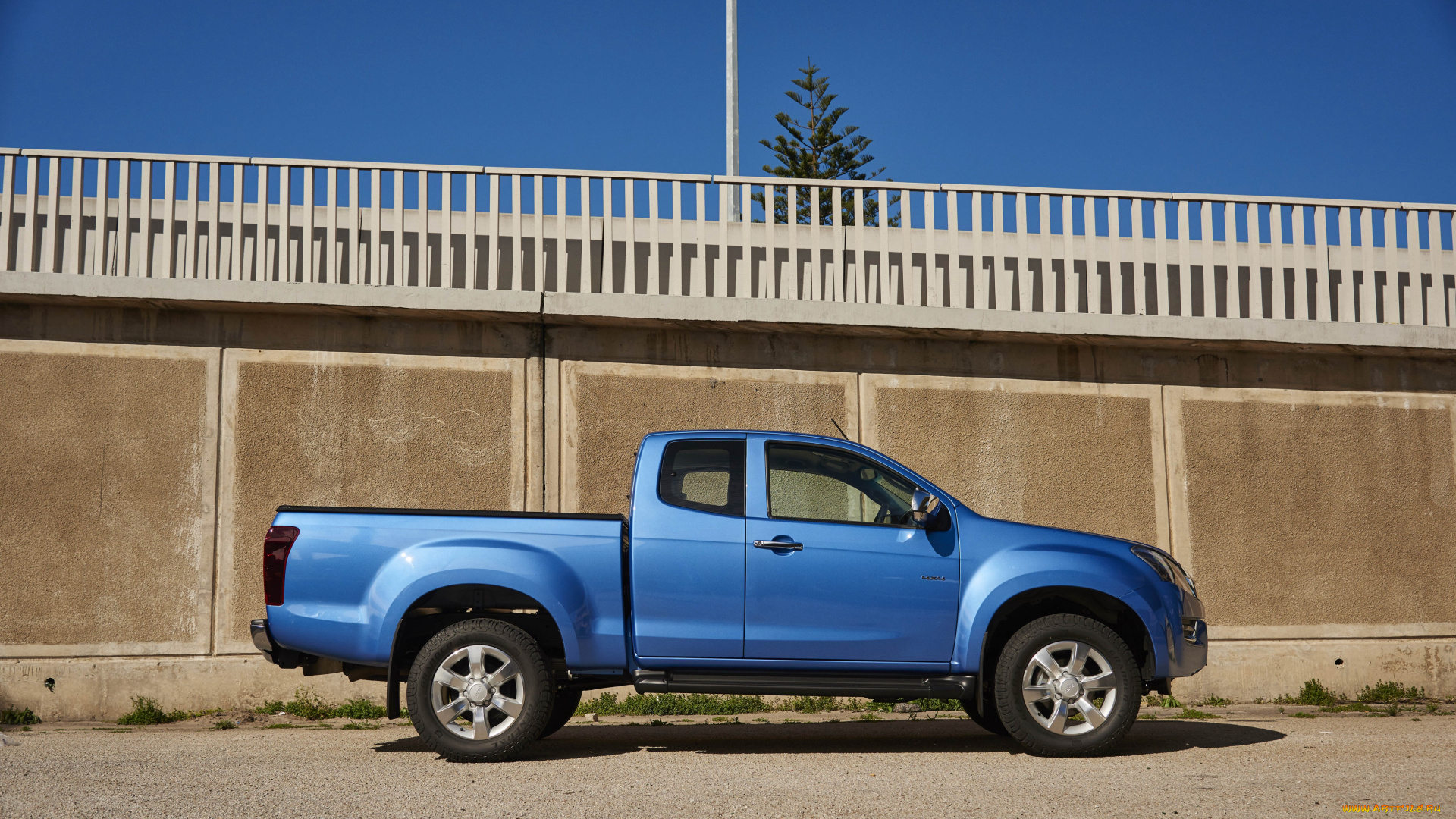 автомобили, isuzu, kb, синий, 2015г, cab, extended