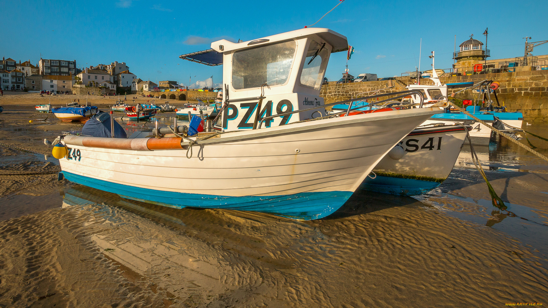 корабли, катера, отлив, пляж