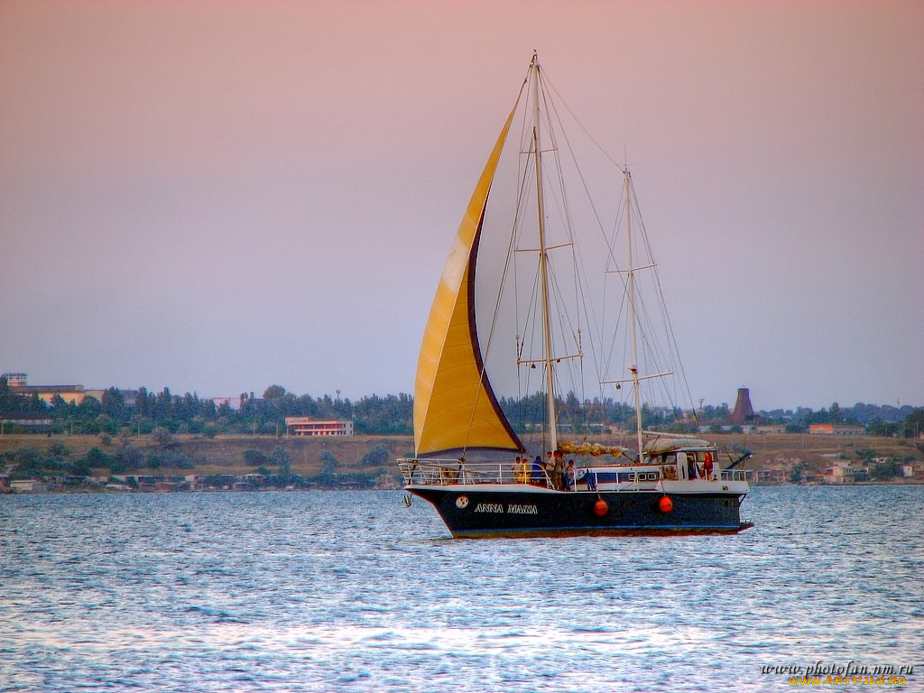 корабли, Яхты