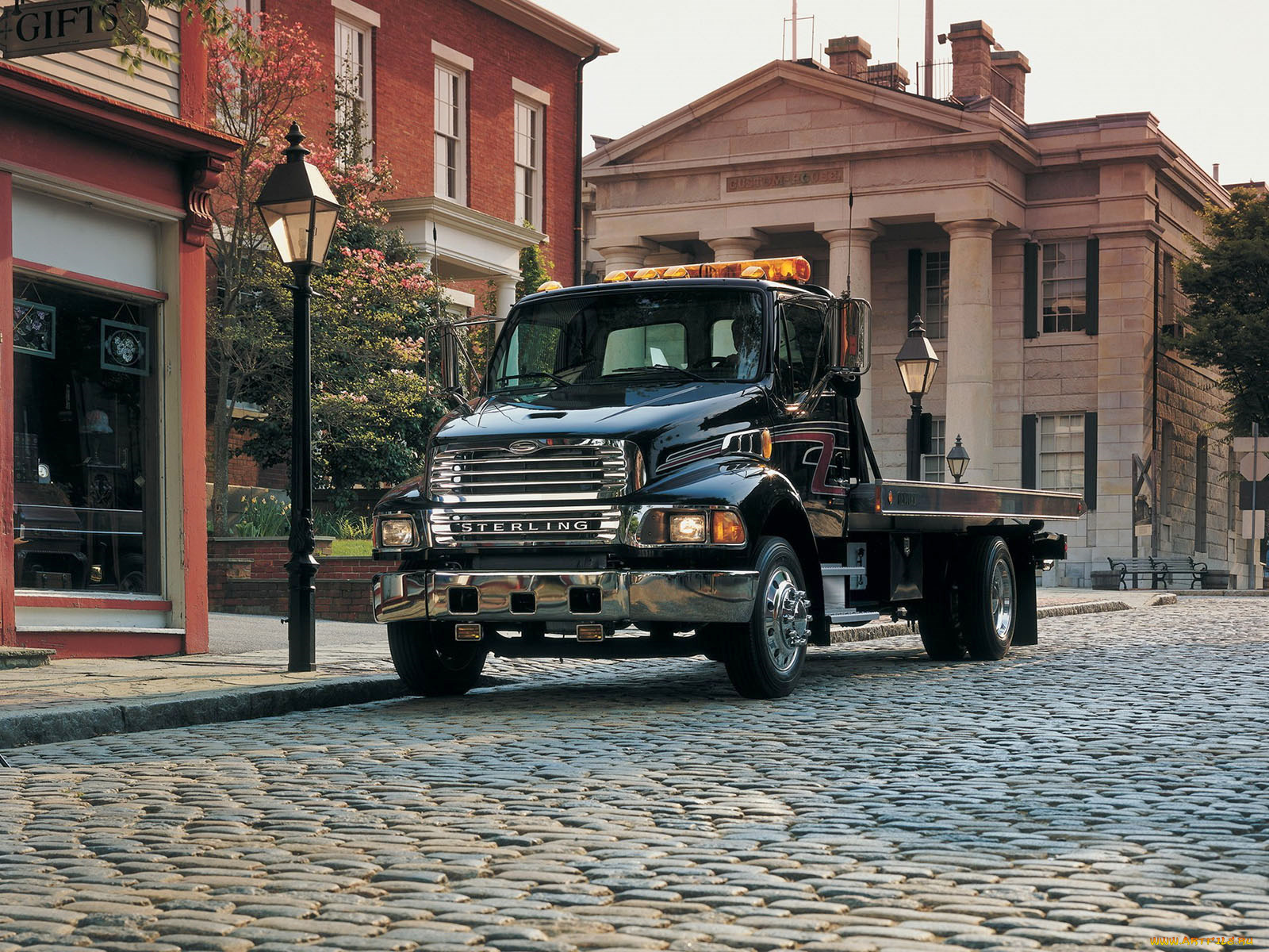 автомобили, sterling