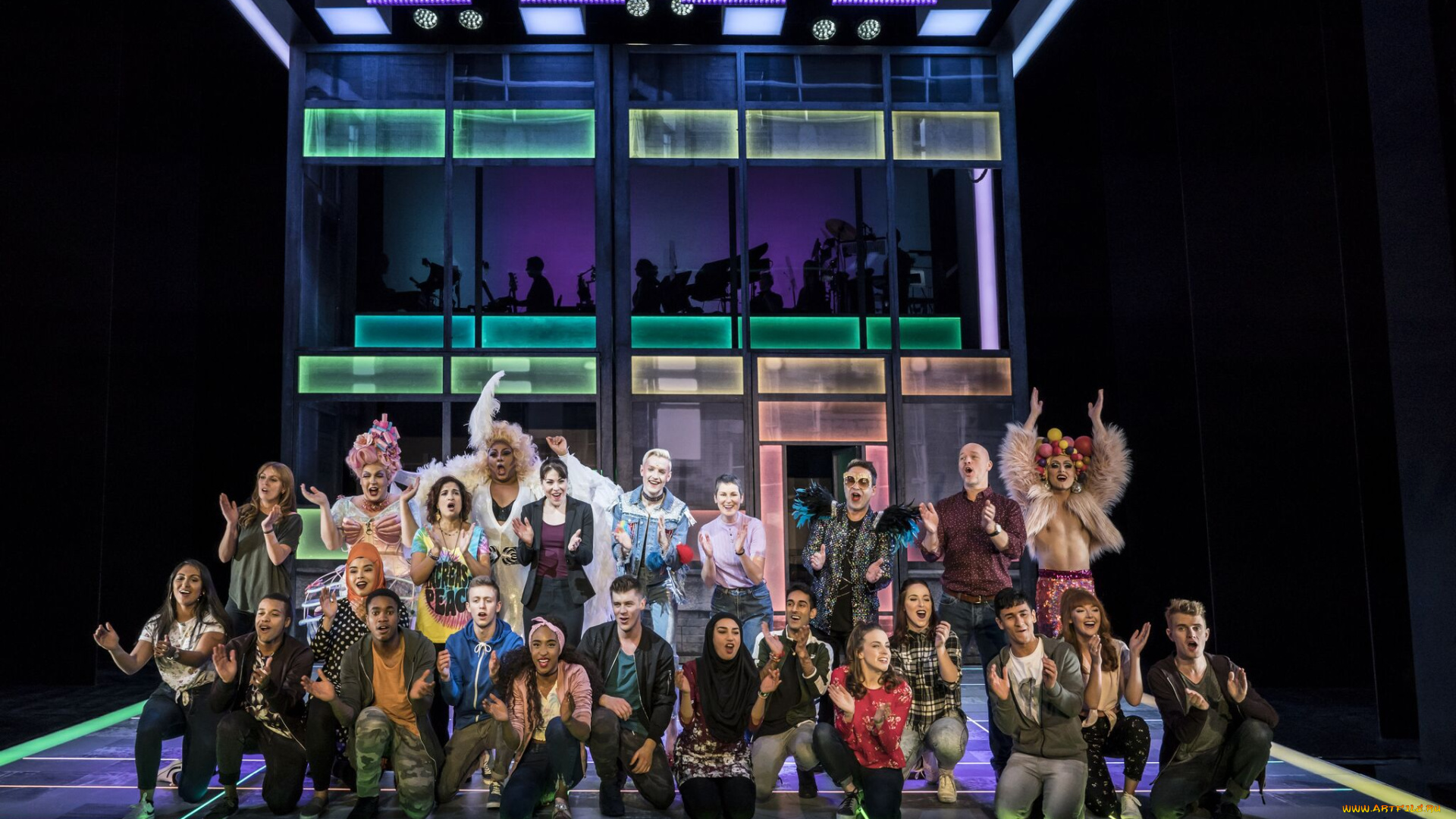 кино, фильмы, everybody`s, talking, about, jamie, люди, шоу