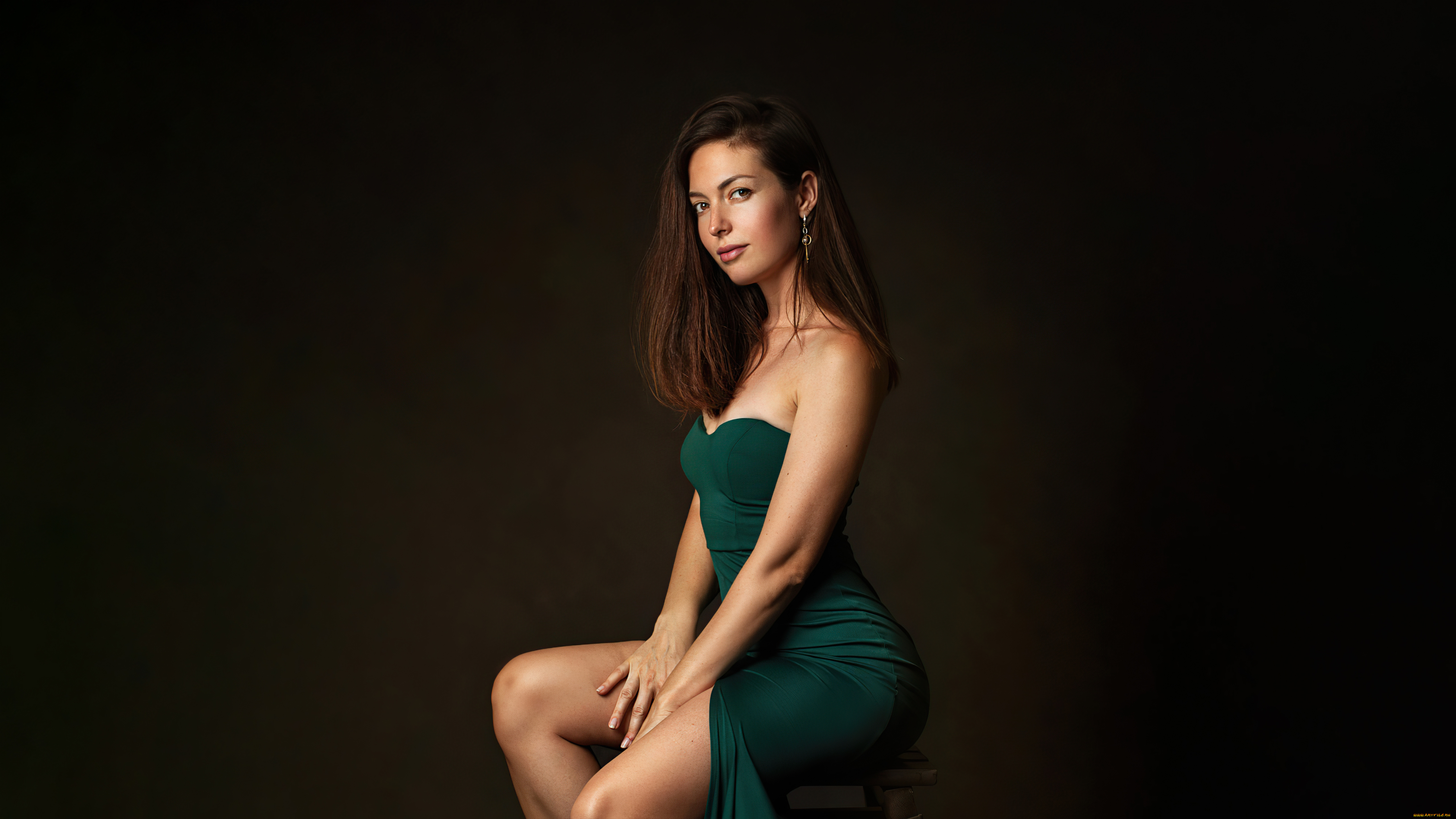 девушки, -, брюнетки, , шатенки, девушка, зеленое, платье, длинные, волосы