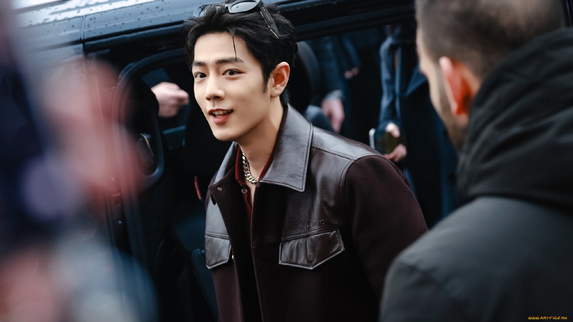 мужчины, xiao, zhan, актер, очки, куртка, цепь, машина, люди