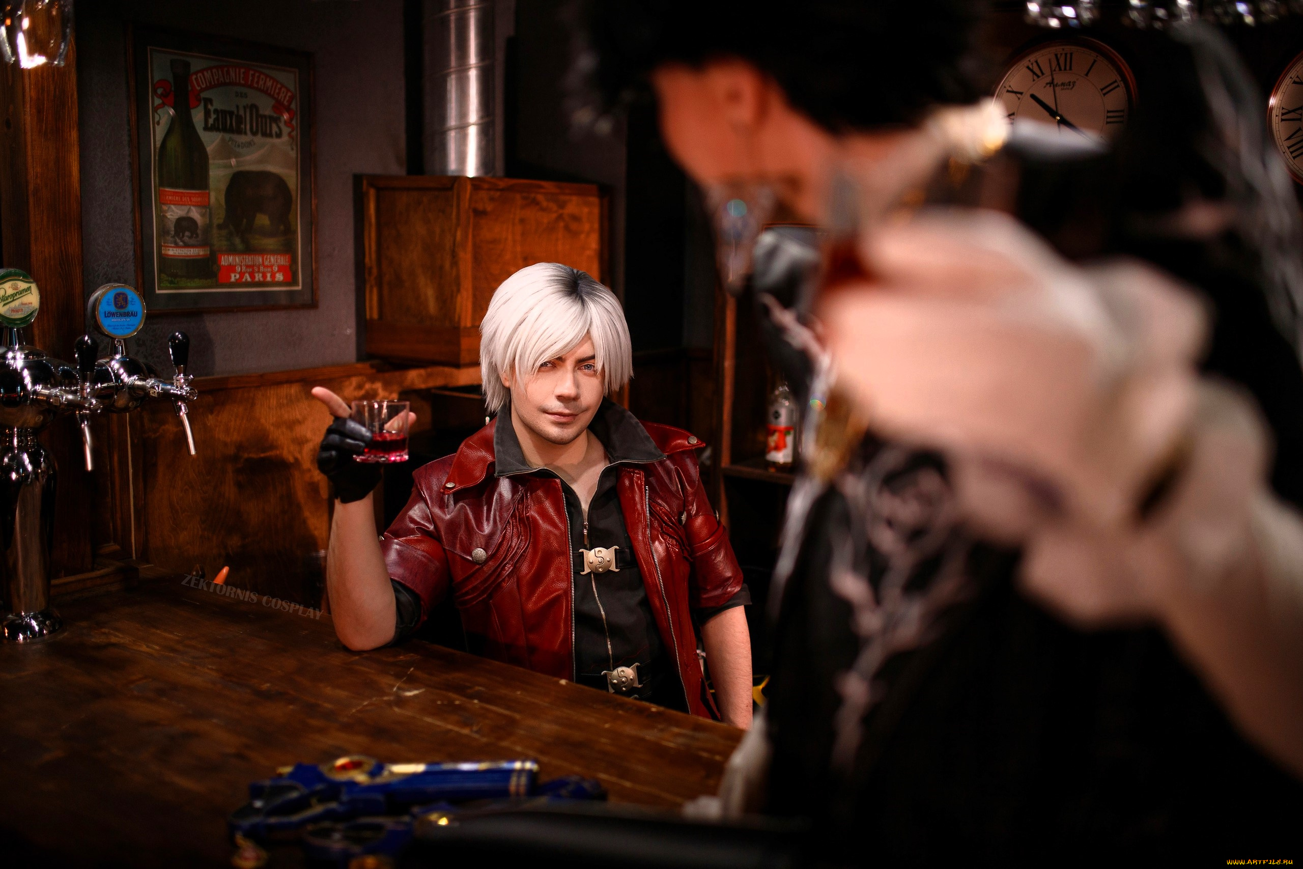 мужчины, -, креатив, , косплей, образ, косплей, наряды, костюмы, данте, девушка, оружие, стол, бар