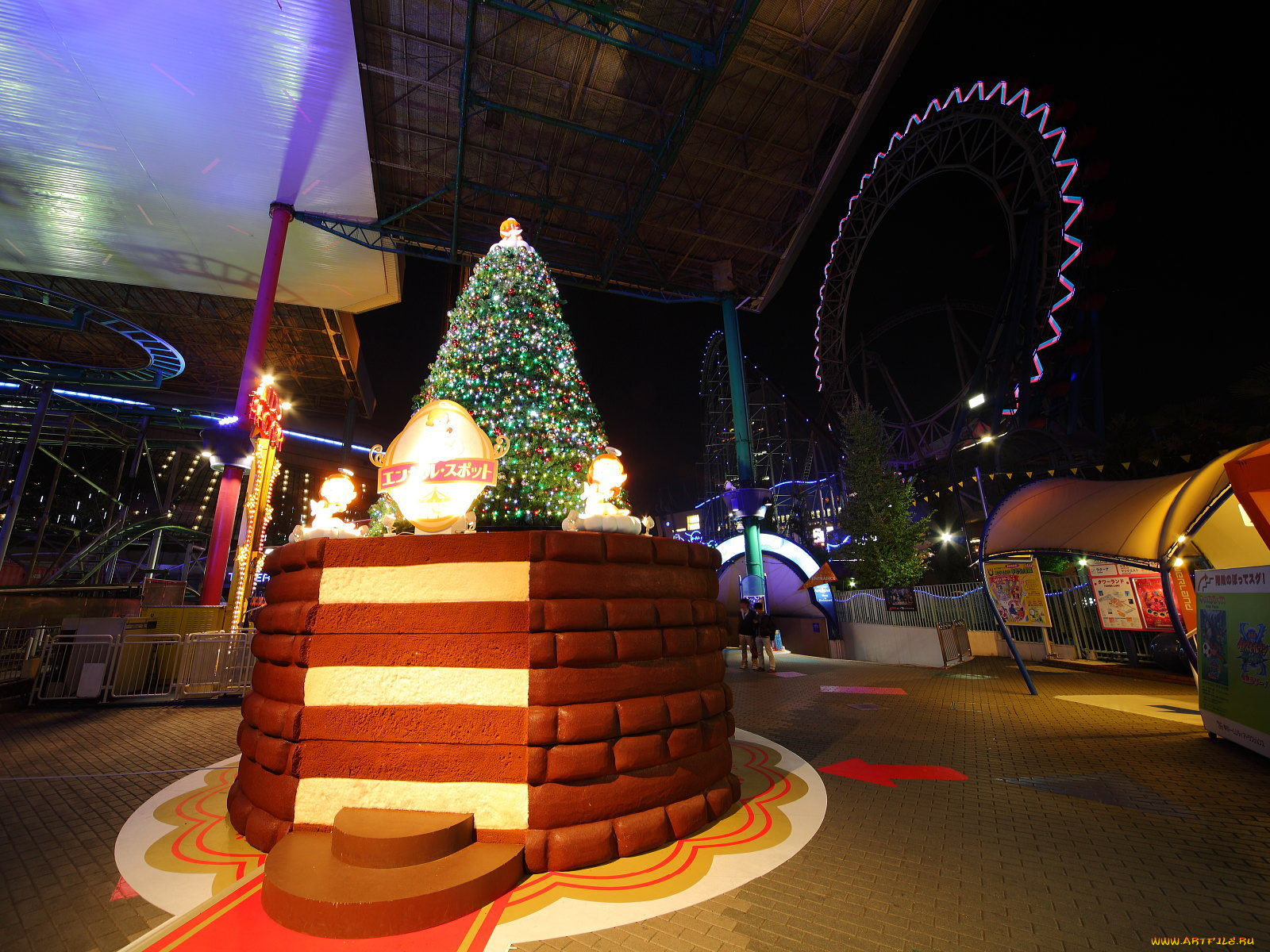 праздничные, Ёлки