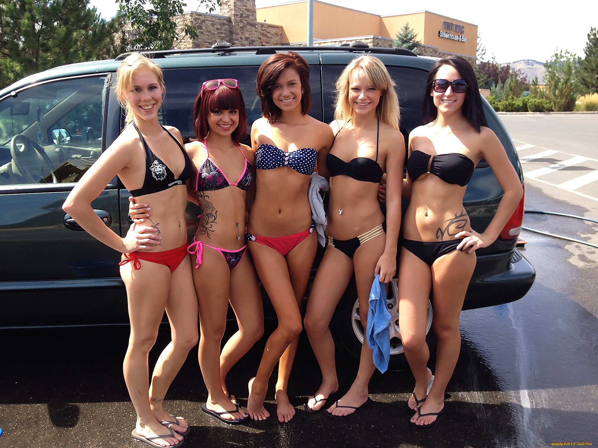 автомобили, авто, девушками, купальник