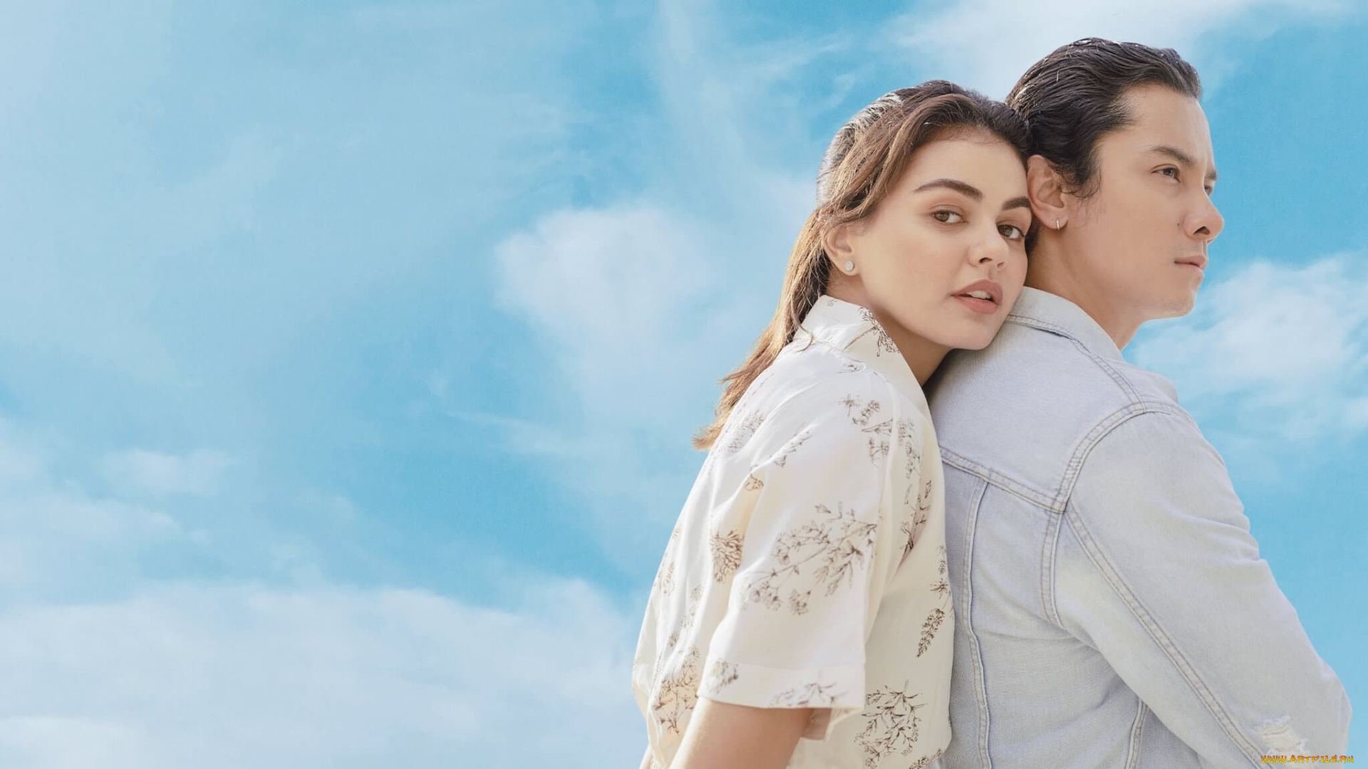 dito, at, doon, , , 2021, , кино, фильмы, -unknown, , другое, постер, тут, и, там, филиппины, мелодрама, драма, janine, gutierrez