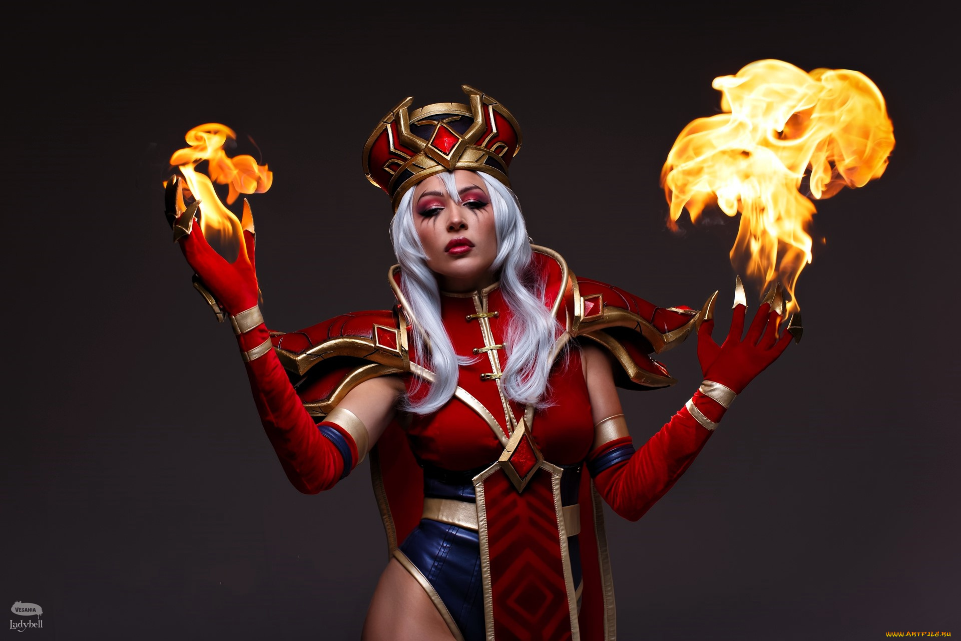 девушки, ольга, кожевникова, , lady, bell, образ, косплей, наряд, костюм, посох, корона, огонь, магия