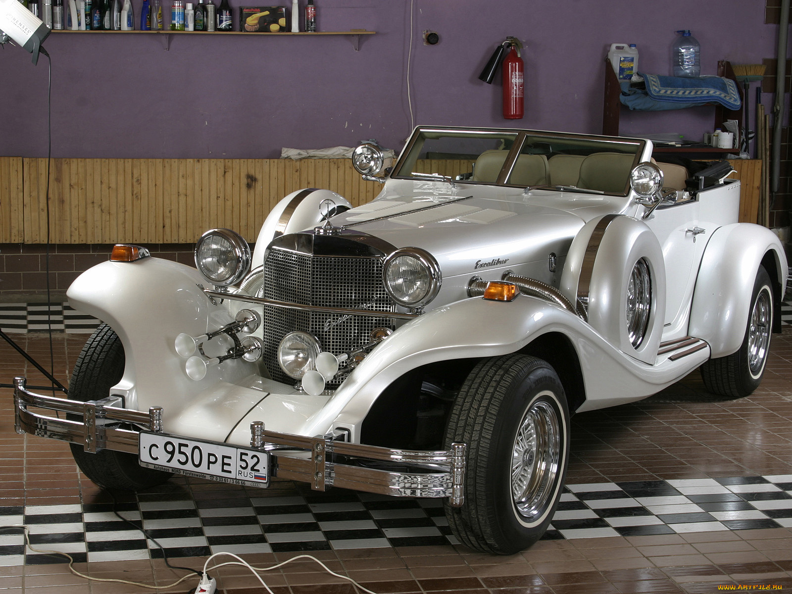 автомобили, excalibur