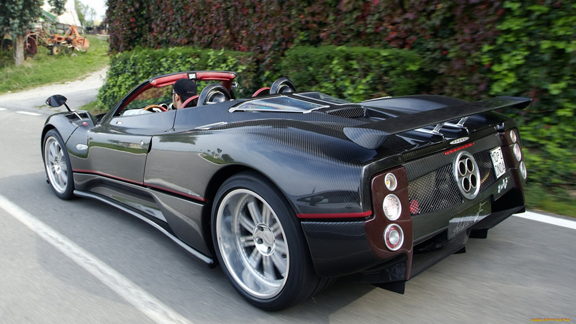 автомобили, pagani