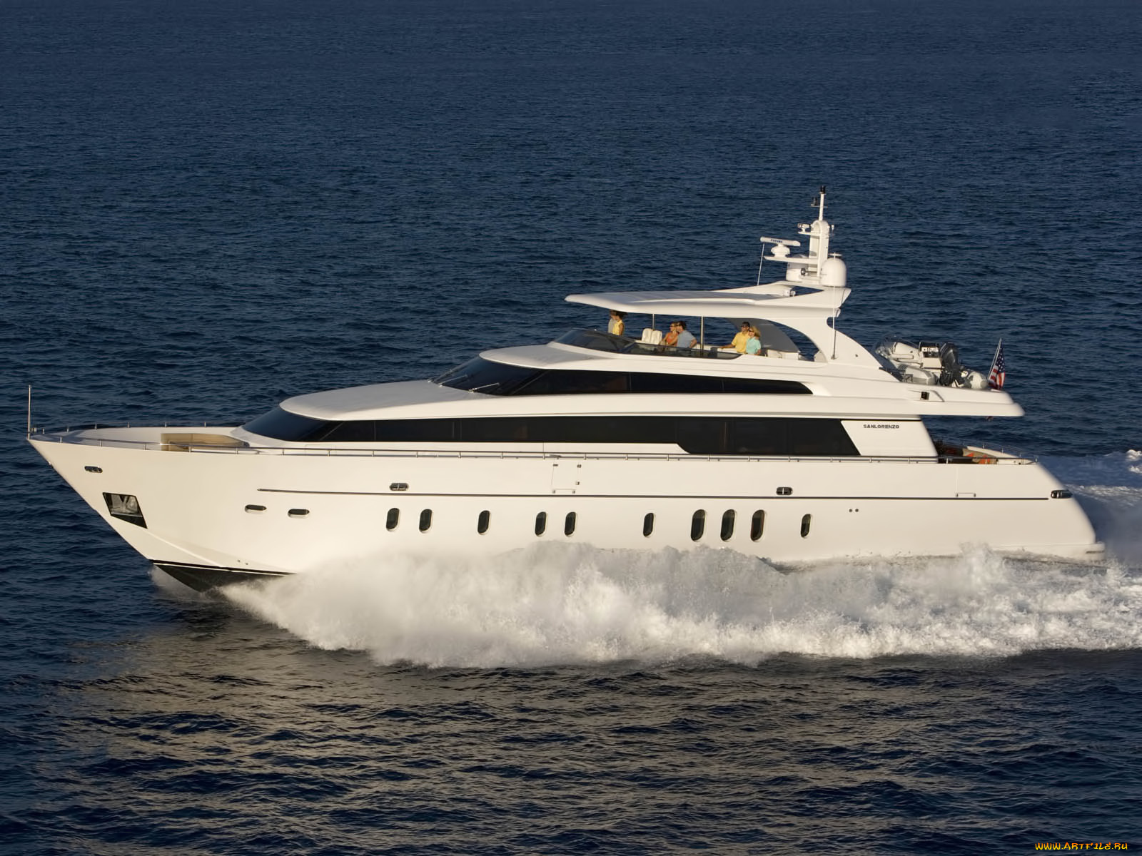 корабли, Яхты