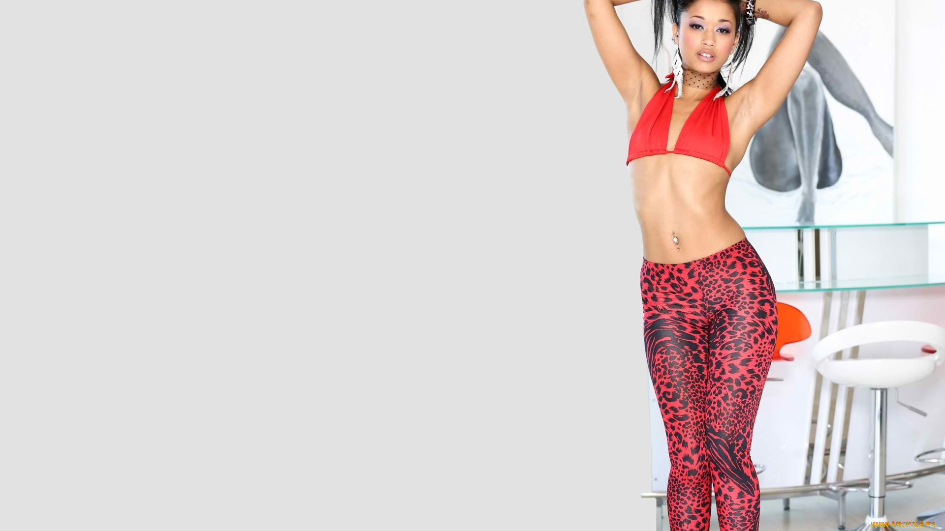 skin, diamond, девушки, skin, diamond, девушка, модель, брюнетка, красотка, смуглая, поза, флирт, тату, татуировка, пирсинг, взгляд, макияж