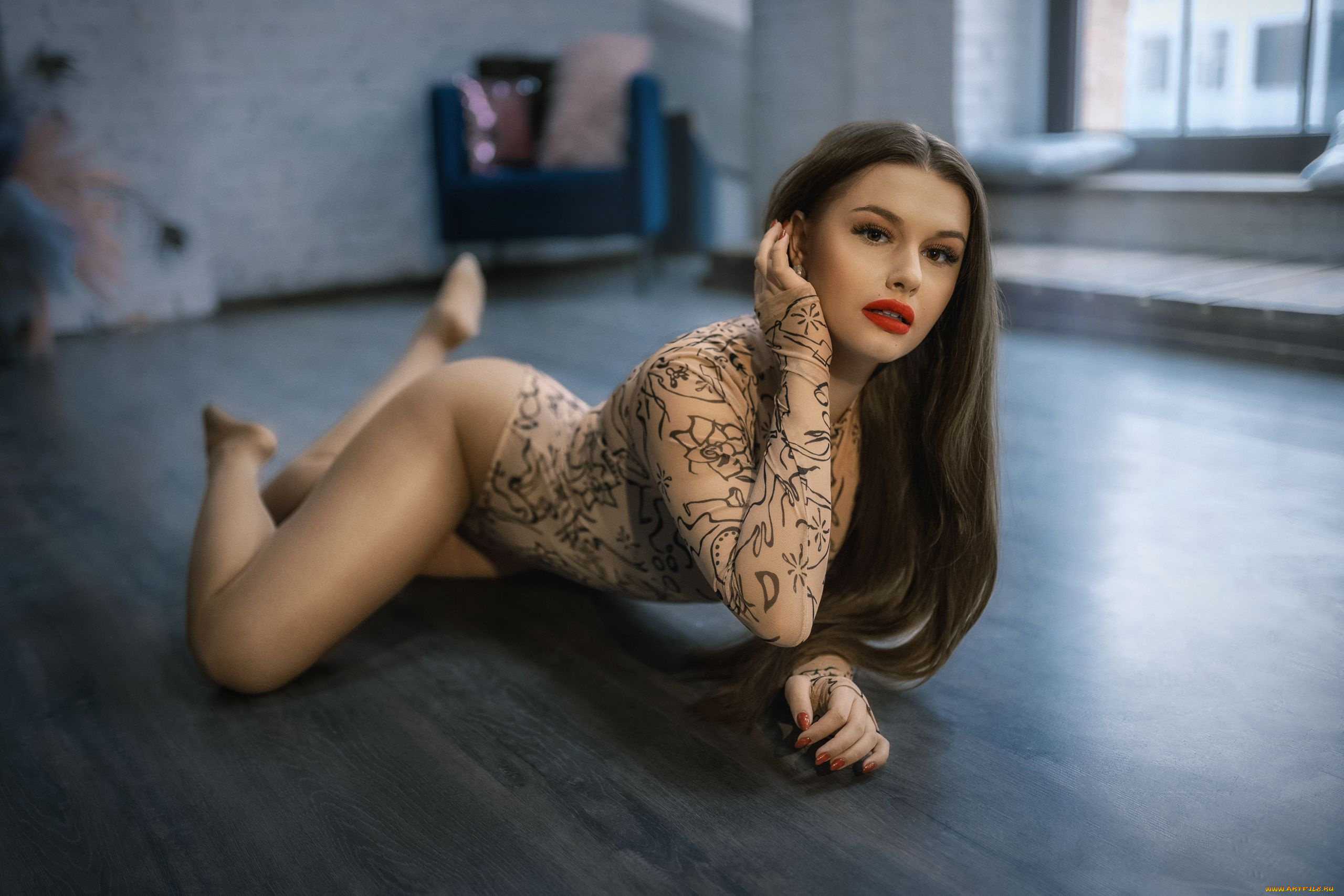 красивая, девушка, девушки, -, брюнетки, , шатенки, девушка, женщина, шатенка, темноволосая, сексуальная, модель, звезда, позирует, разная, обувь, верхняя, стильная, одежда, нижнее, эротическое, бельё, трусы, лифчик, колготки, чулки, аксессуары, макияж, и, множество, элементов, на, фотографии