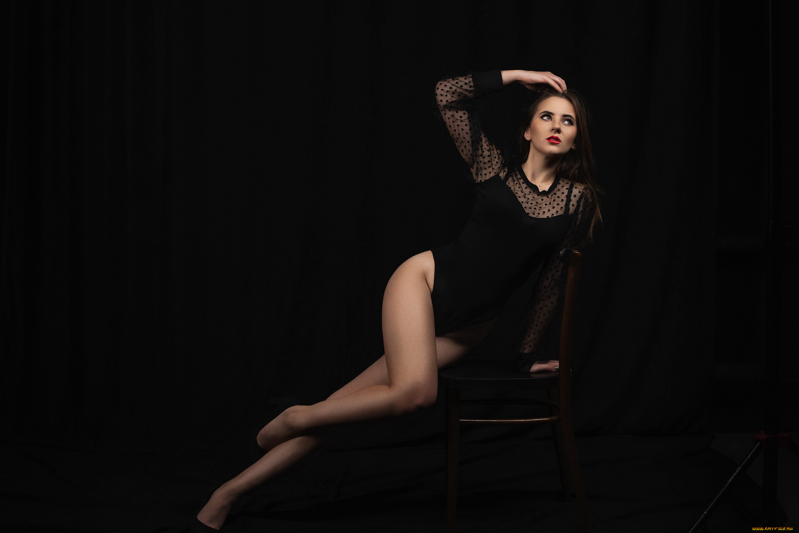 красивая, девушка, девушки, -, брюнетки, , шатенки, девушка, женщина, брюнетка, темноволосая, сексуальная, модель, звезда, позирует, разная, обувь, верхняя, стильная, одежда, нижнее, эротическое, бельё, трусы, лифчик, колготки, чулки, аксессуары, макияж, и, множество, элементов, на, фотографии