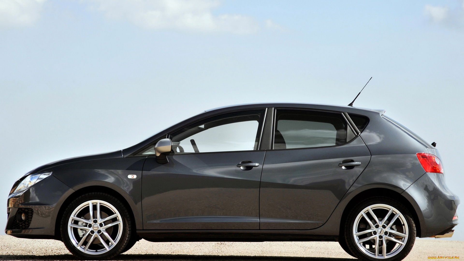 автомобили, seat