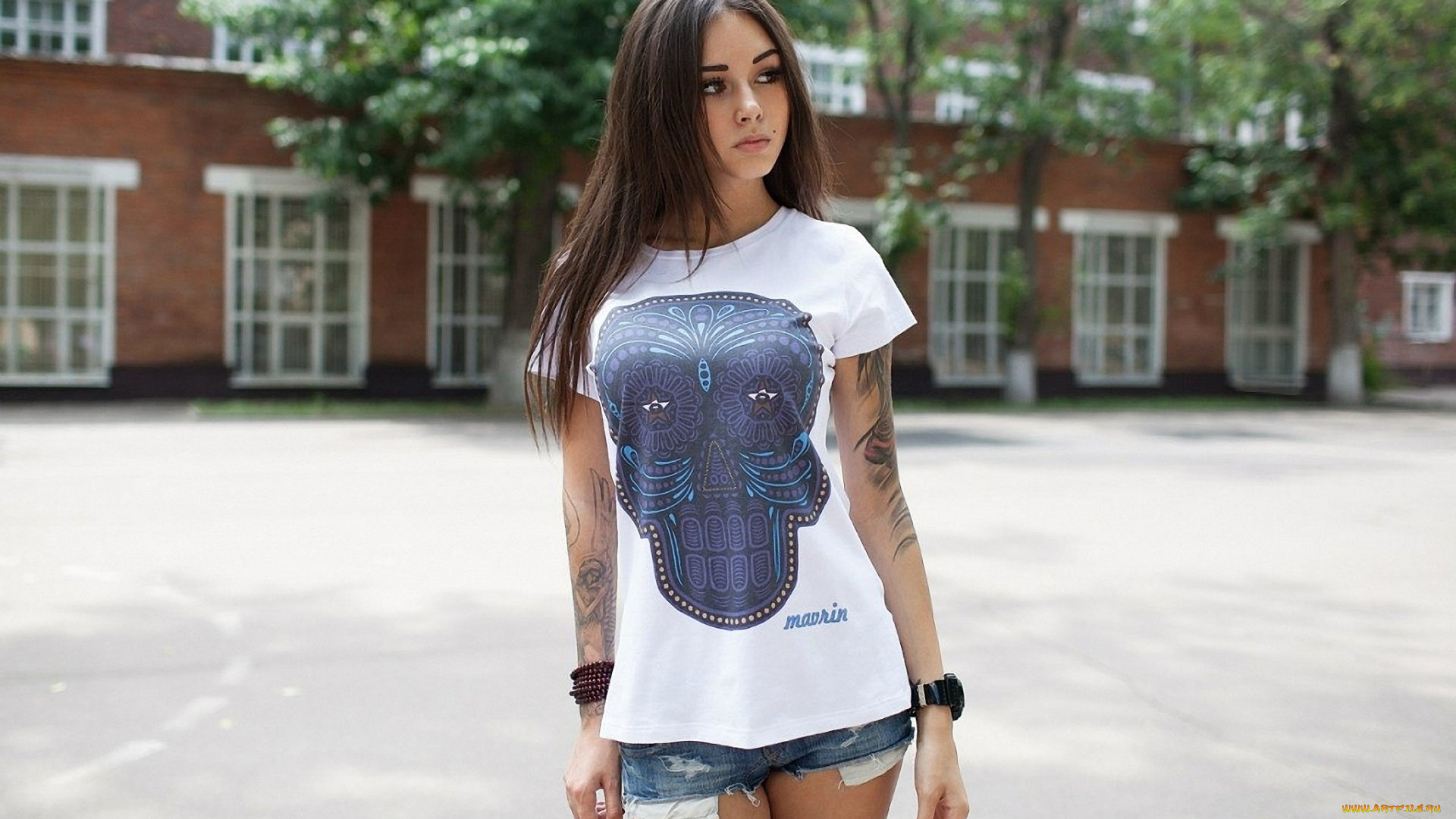 девушки, diana, melison, шорты, брюнетка, diana, melison, aleksandr, mavrin, белая, футболка, короткие, оглядываясь, русский, тату, модель