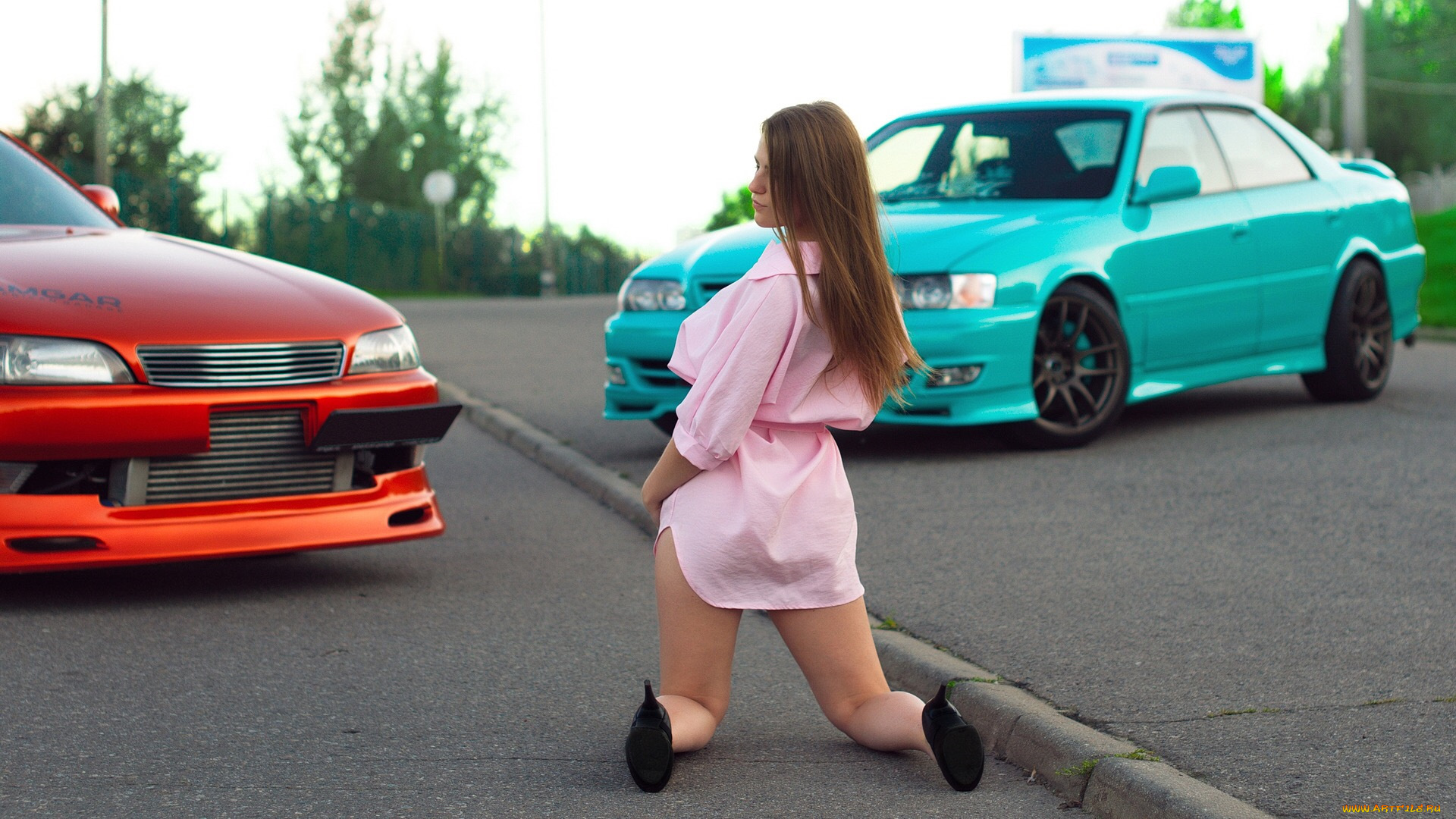 девушка, и, авто, автомобили, -авто, с, девушками, девушка, женщина, шатенка, темноволосая, сексуальная, модель, звезда, позирует, разная, обувь, верхняя, стильная, одежда, нижнее, эротическое, бельё, трусы, лифчик, колготки, чулки, аксессуары, макияж, и, множество, элементов, на, фотографии