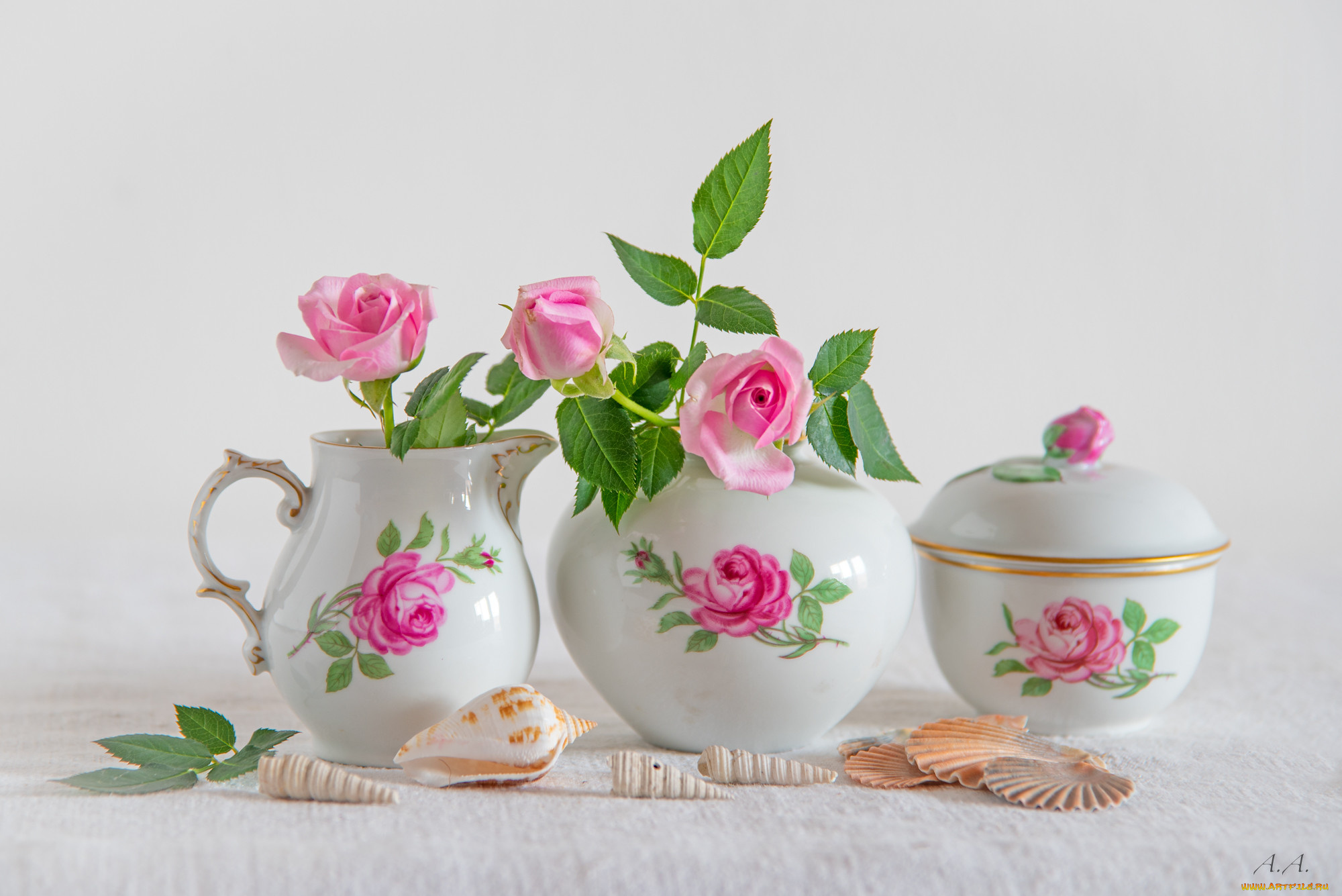 разное, посуда, , столовые, приборы, , кухонная, утварь, цветы, розы, бутоны, букет, статуэтка, фон