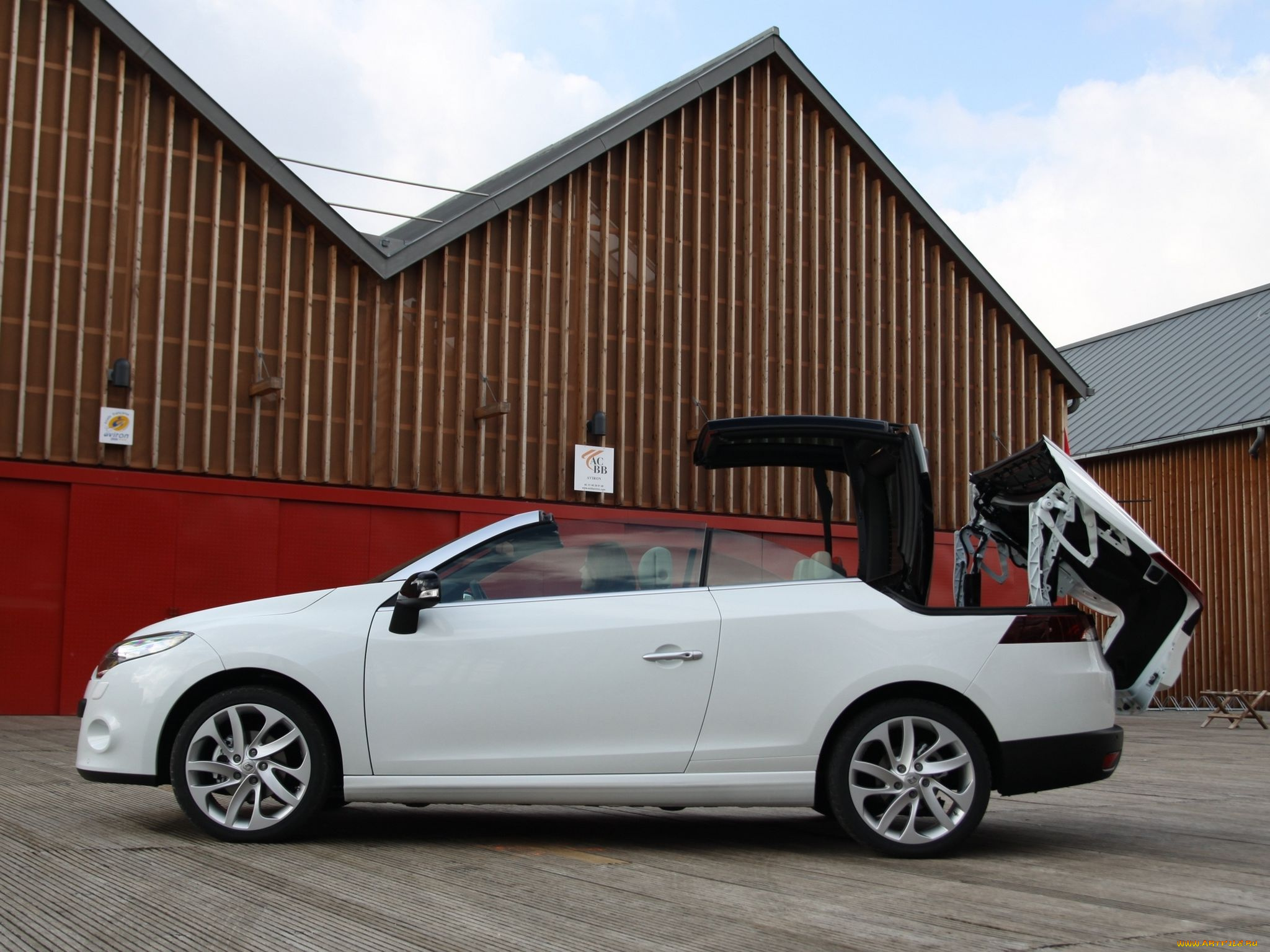 автомобили, renault