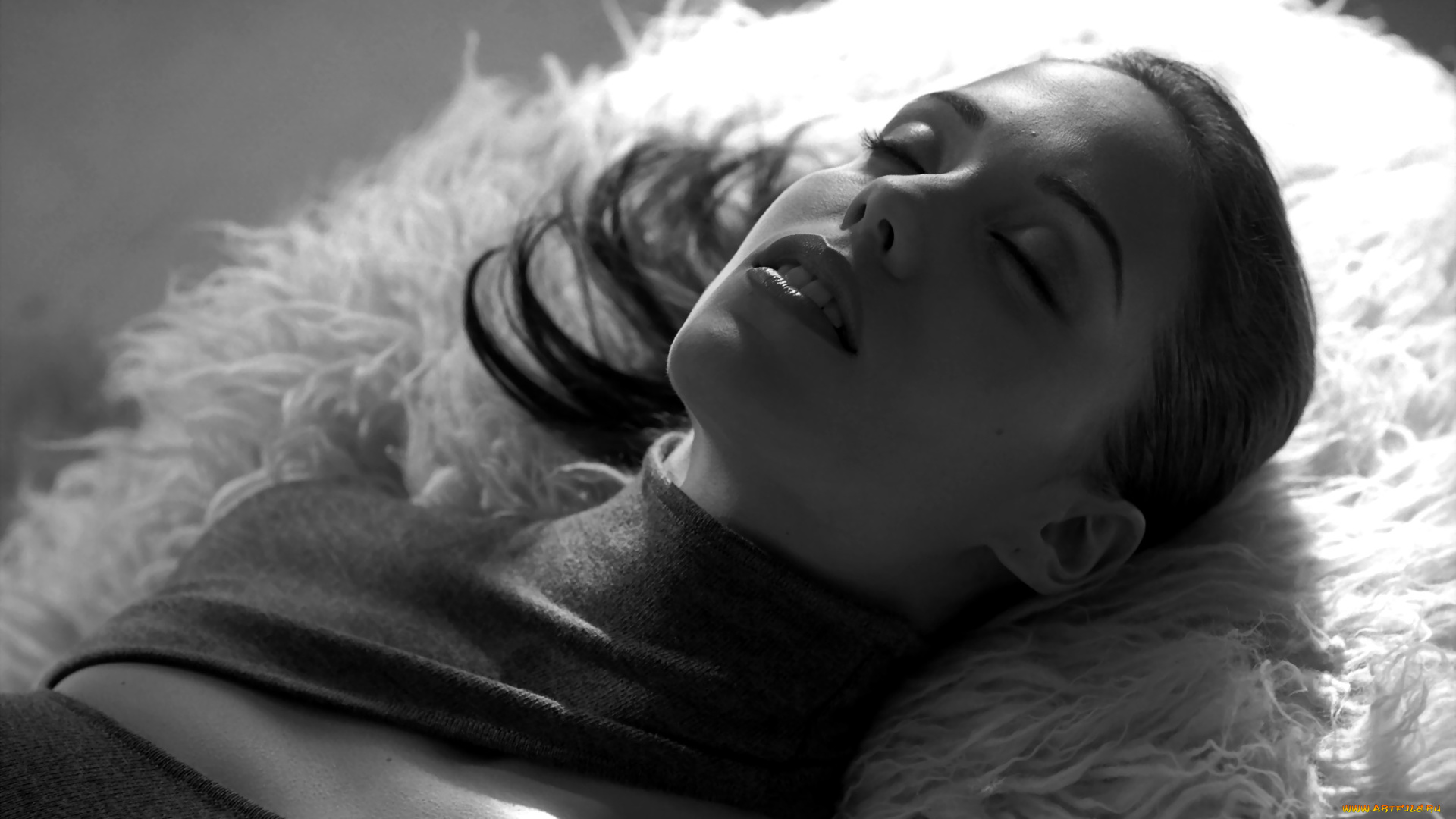 Elizabeth, Berkley, девушки, актриса, черно-белая, постель, макро