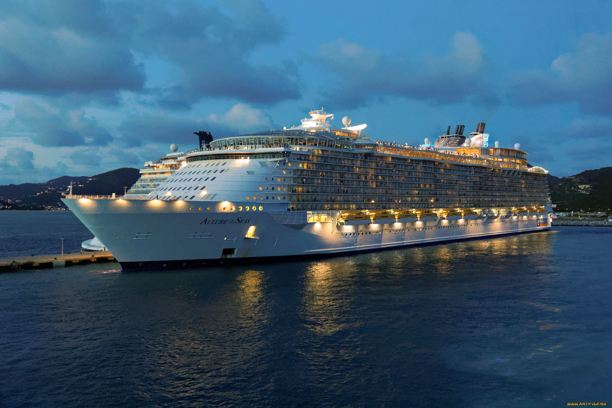 корабли, лайнеры, круиз, лайнер