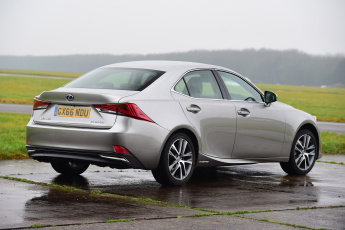 Картинка автомобили lexus