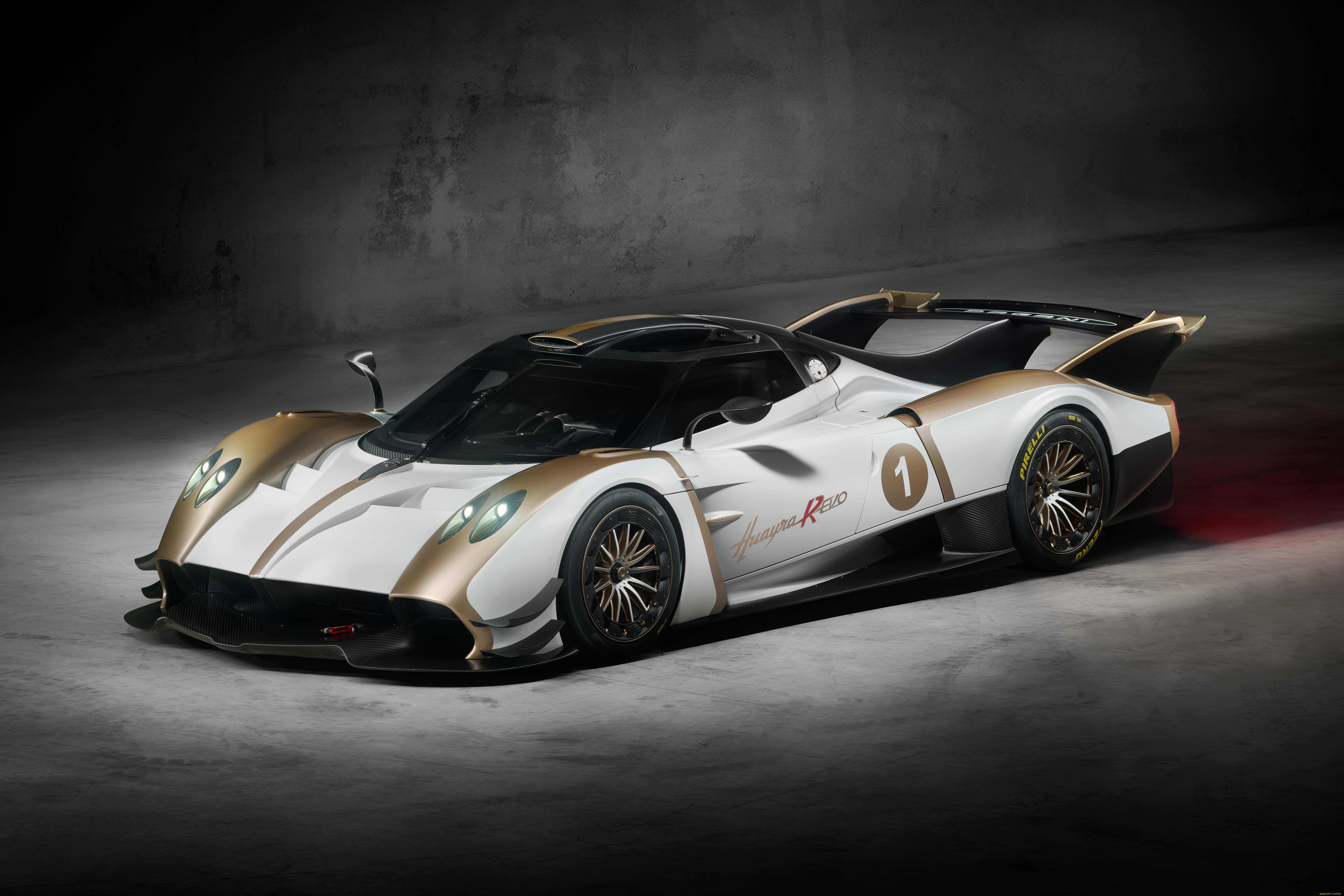 автомобили, pagani