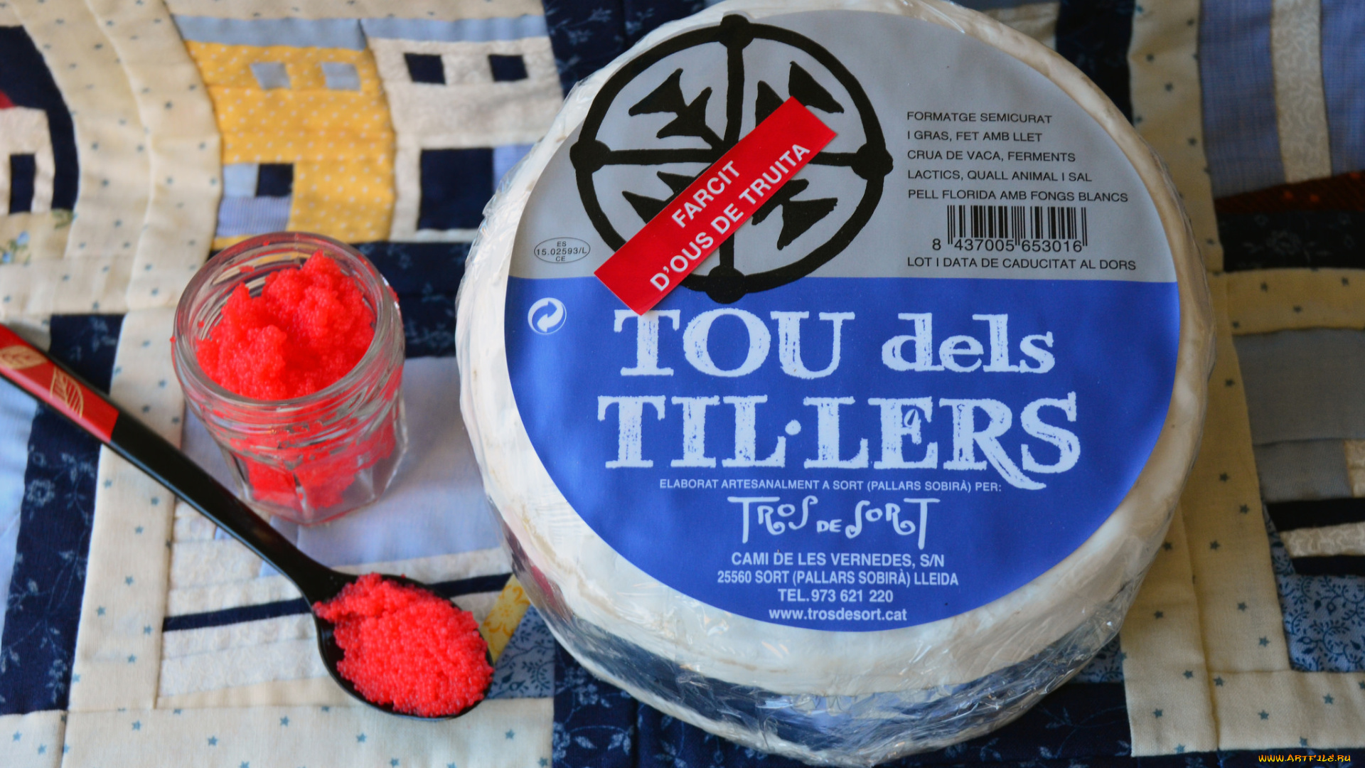 tou, dels, til·lers, con, huevos, de, trucha, еда, сырные, изделия, сыр