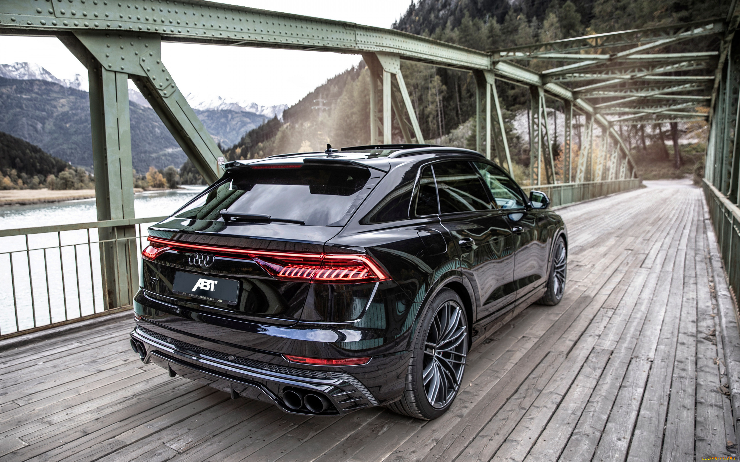 автомобили, audi, 2022, sq8, abt, вид, сзади, люкс, внедорожник, черный, новый, тюнинг, немецкие, мост, aуди, река