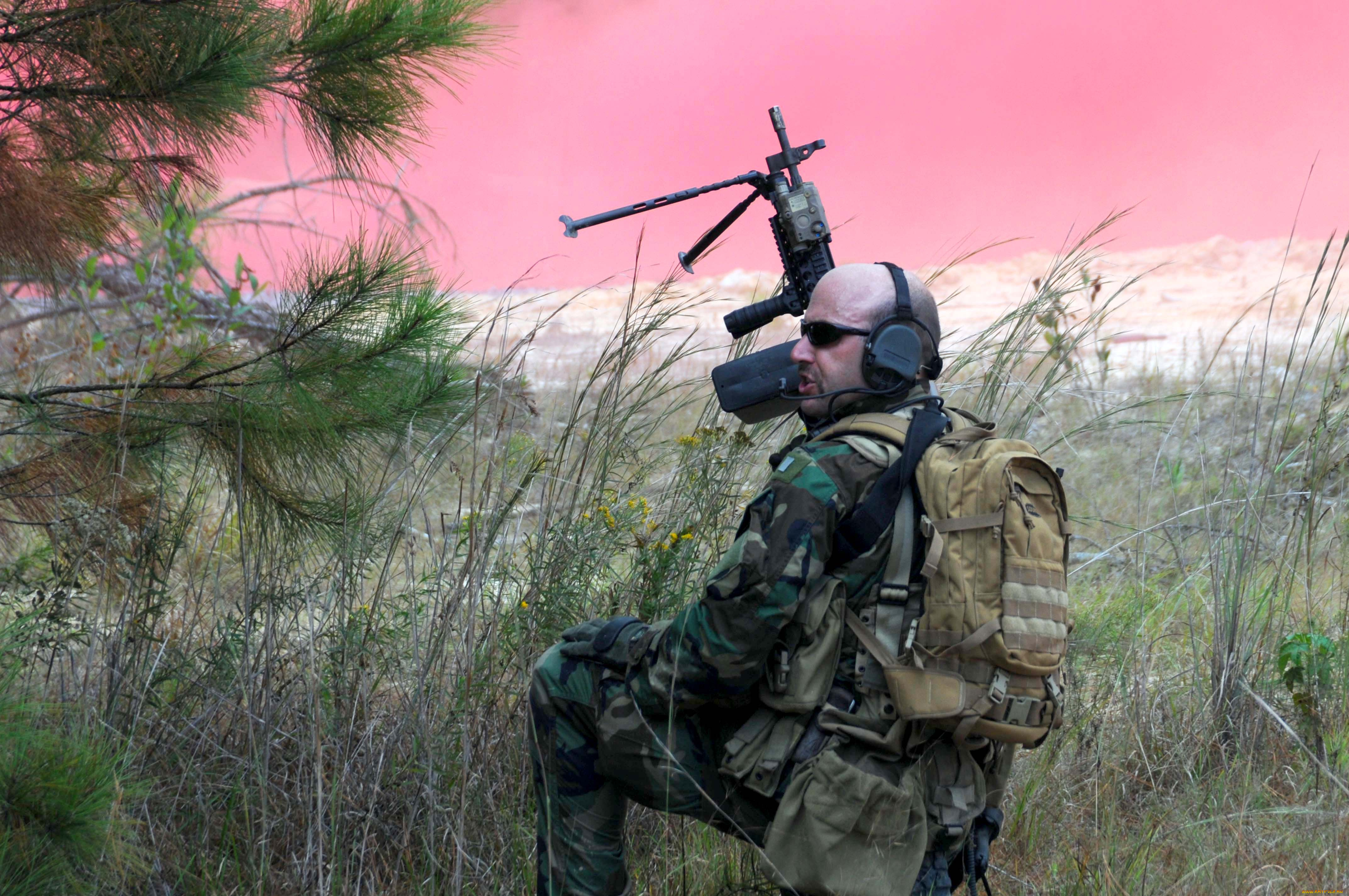 оружие, армия, спецназ, очки, стрелок, пулемет