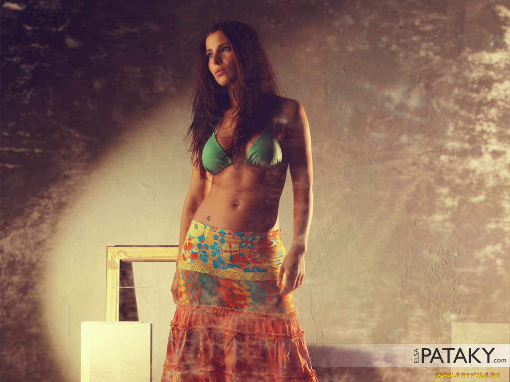 Elsa, Pataky, девушки