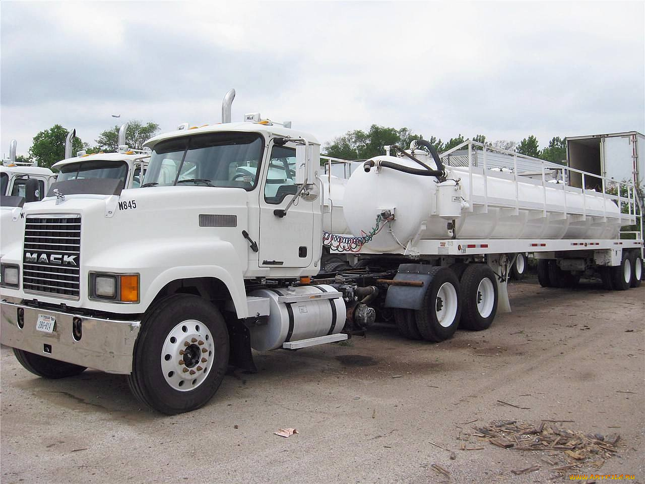 автомобили, mack