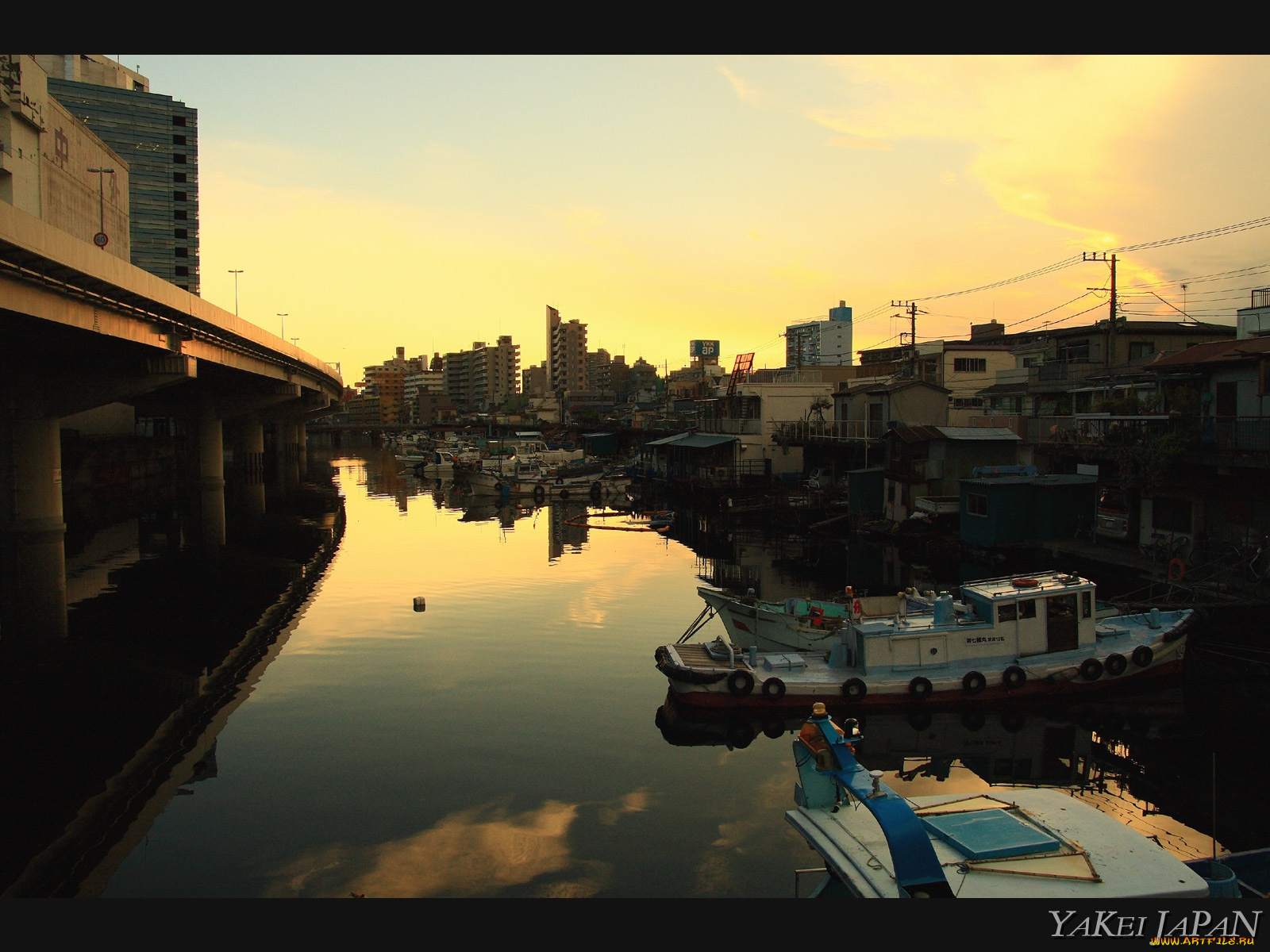 корабли, порты, причалы