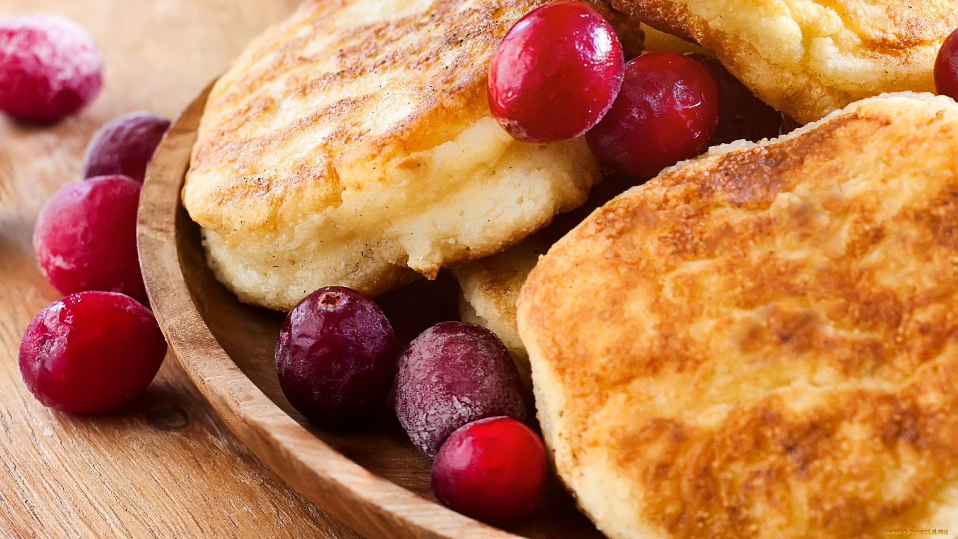 еда, блины, , оладьи, клюква, оладьи