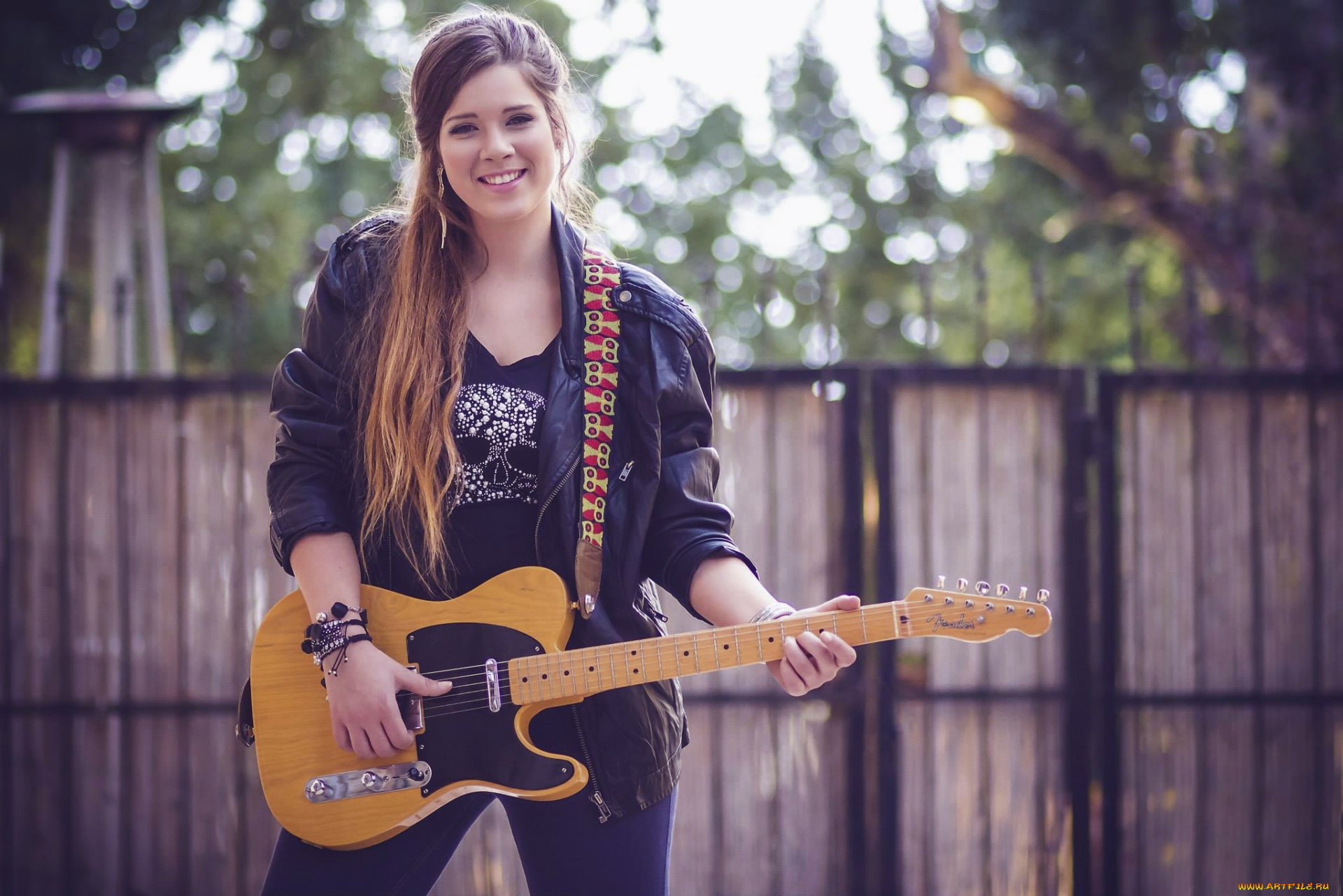 музыка, -другое, взгляд, девушка, гитара, улыбка