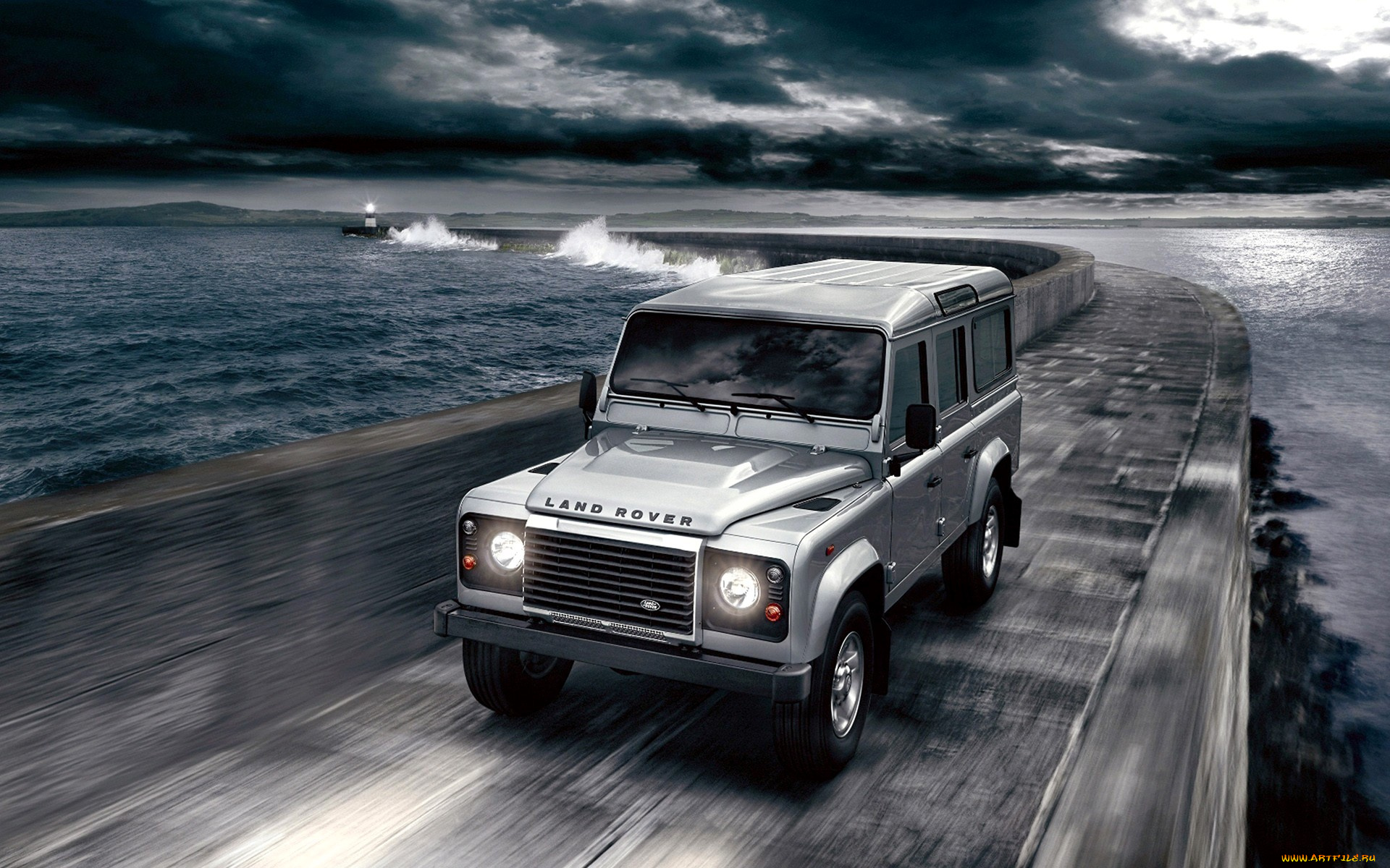 автомобили, land-rover, белый, дорога, маяк, море, тучи
