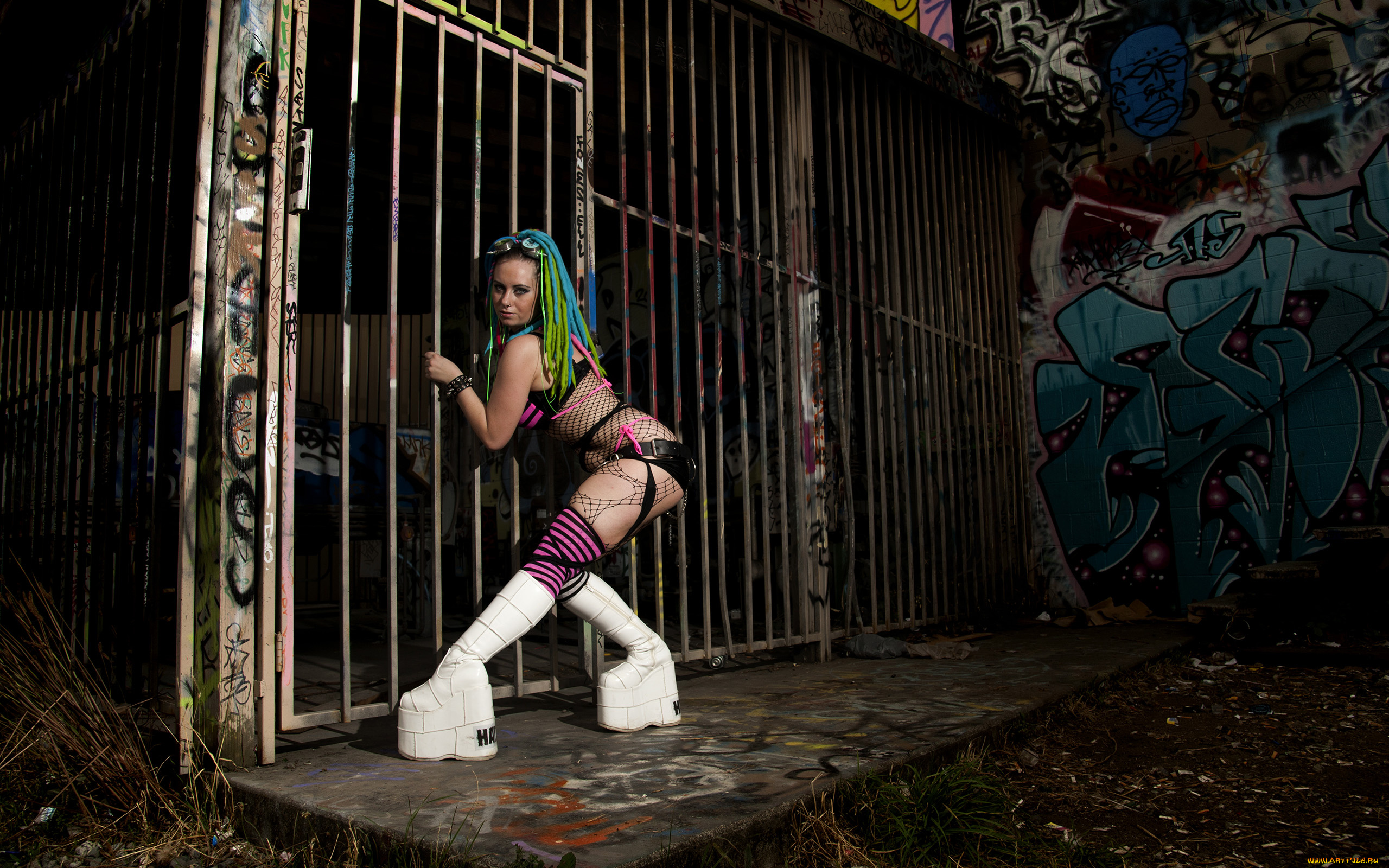 -Unsort, Креатив, девушки, unsort, креатив, клетка, сапоги