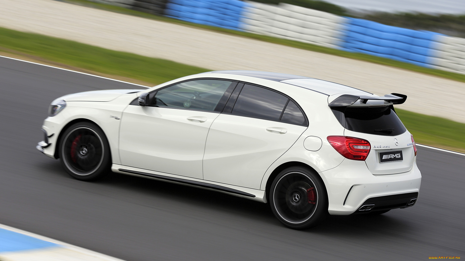 автомобили, mercedes-benz, au-spec, светлый, 2013г, w176, edition, 1, amg, a, 45