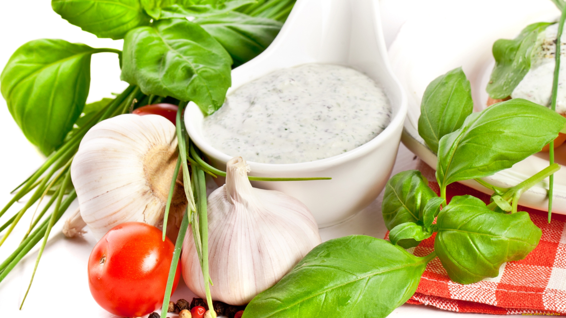 еда, разное, перец, базилик, чеснок, соус, помидоры