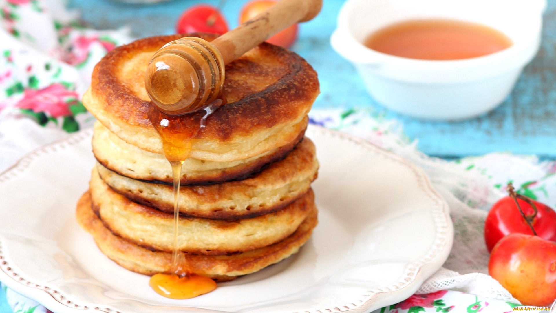 еда, блины, , оладьи, блинчики, мед, десерт, черешня