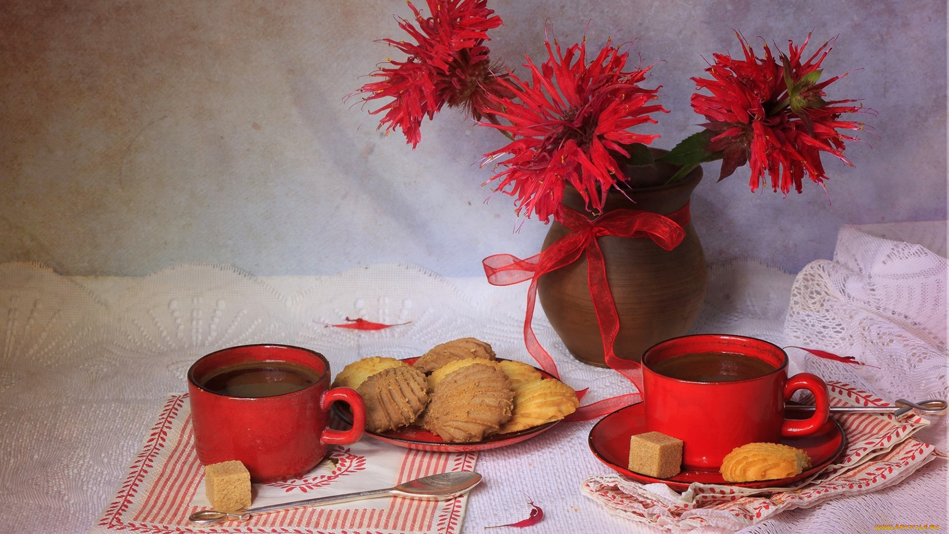 еда, натюрморт, стиль, сахар, чай, чашки, печенье, цветы, текстура, красный, цвет