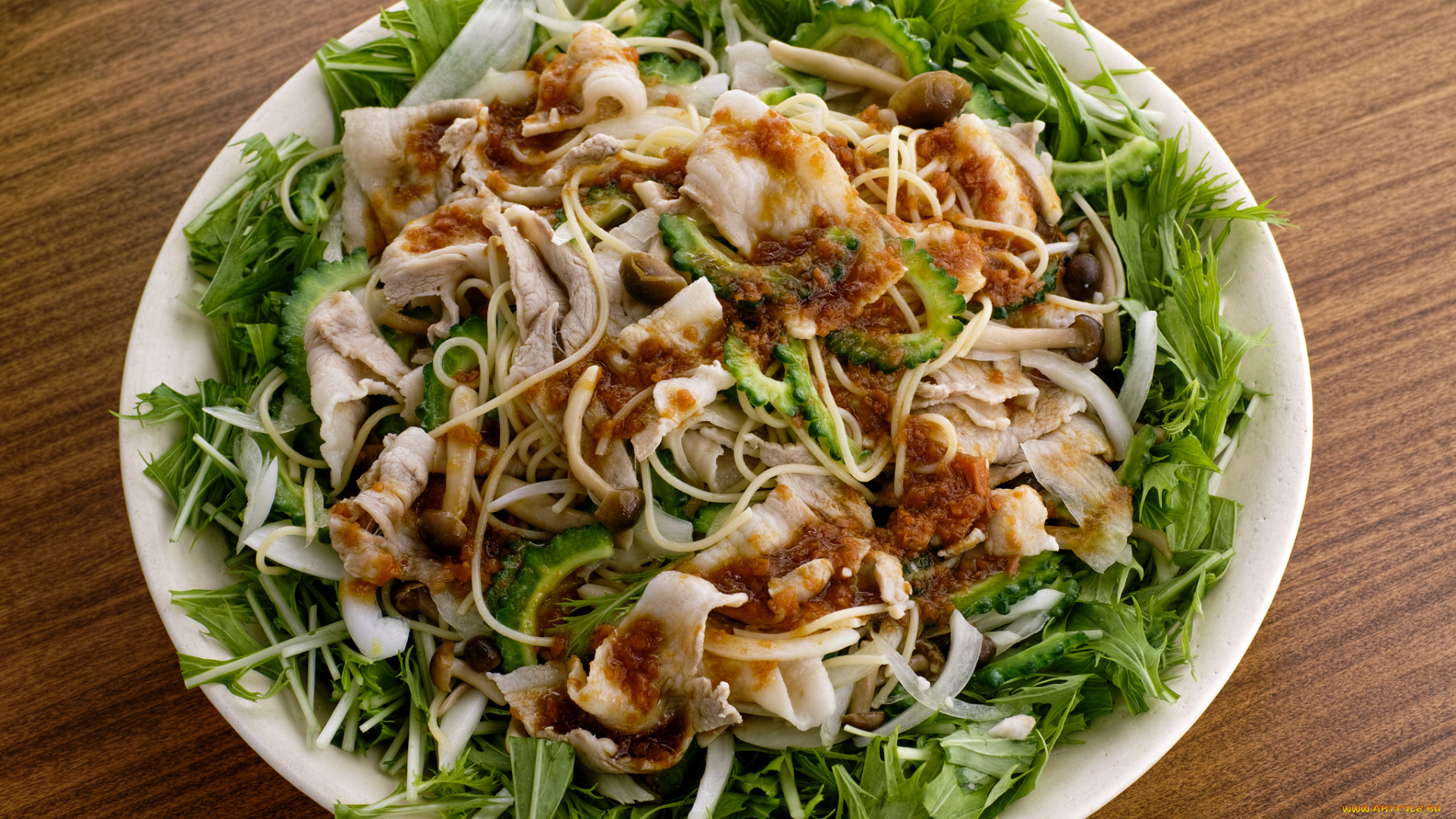 еда, вторые, блюда, лапша, грибы, мясо, зелень