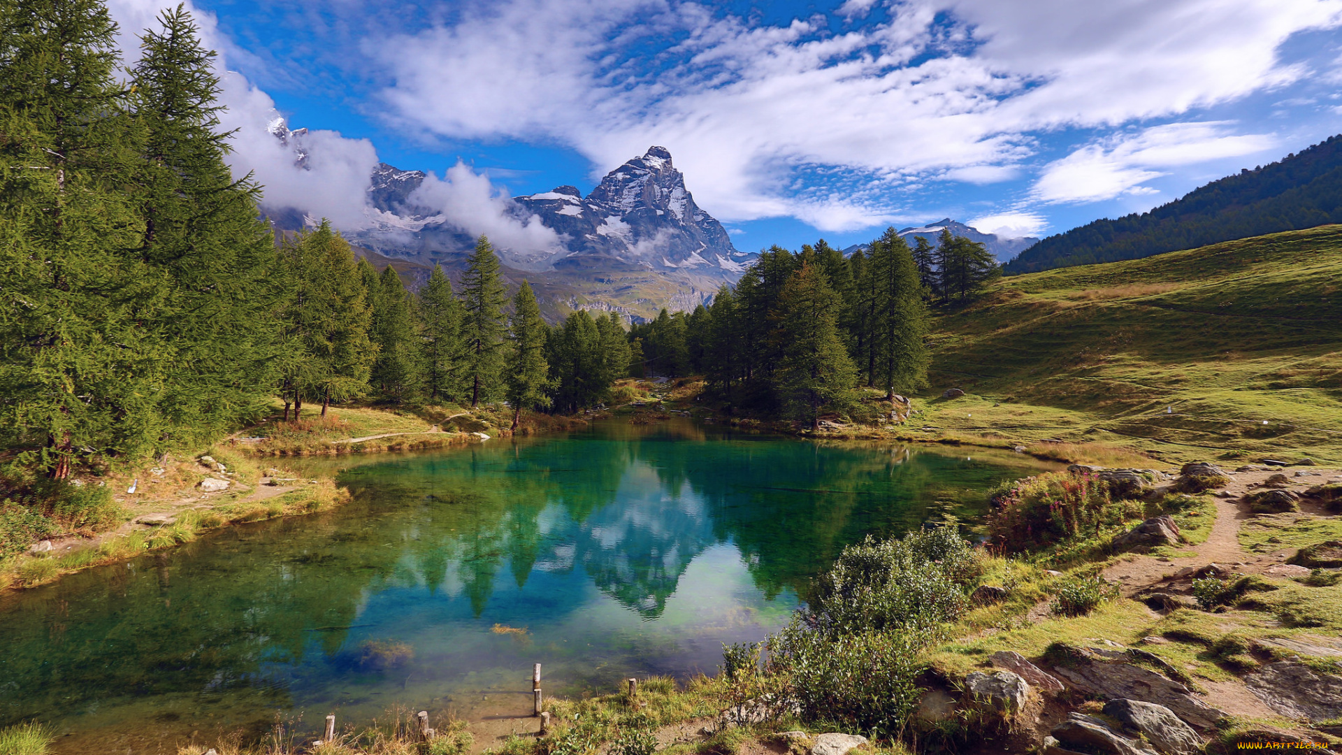 природа, пейзажи, деревья, озеро, лес, горы, облака, небо