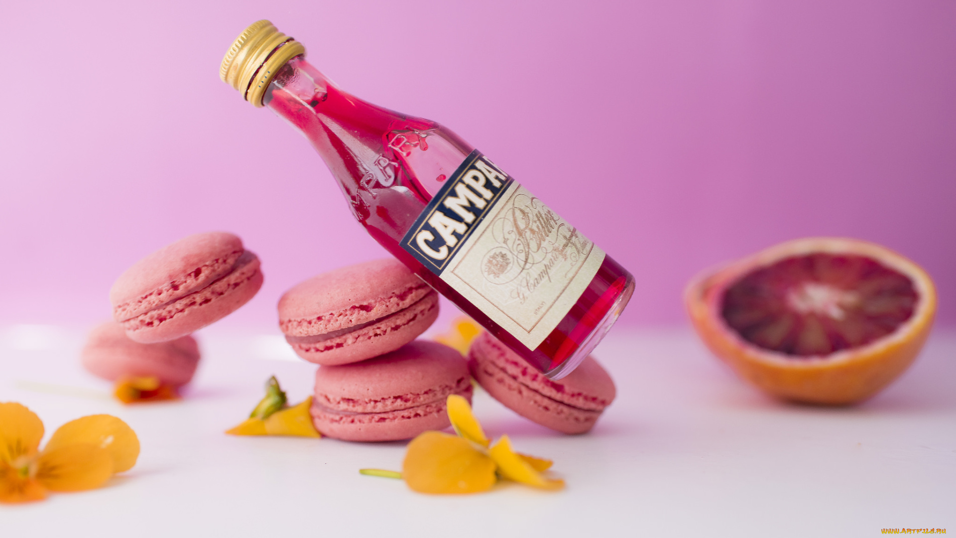 еда, макаруны, печенье, сироп, бутылка, сладость